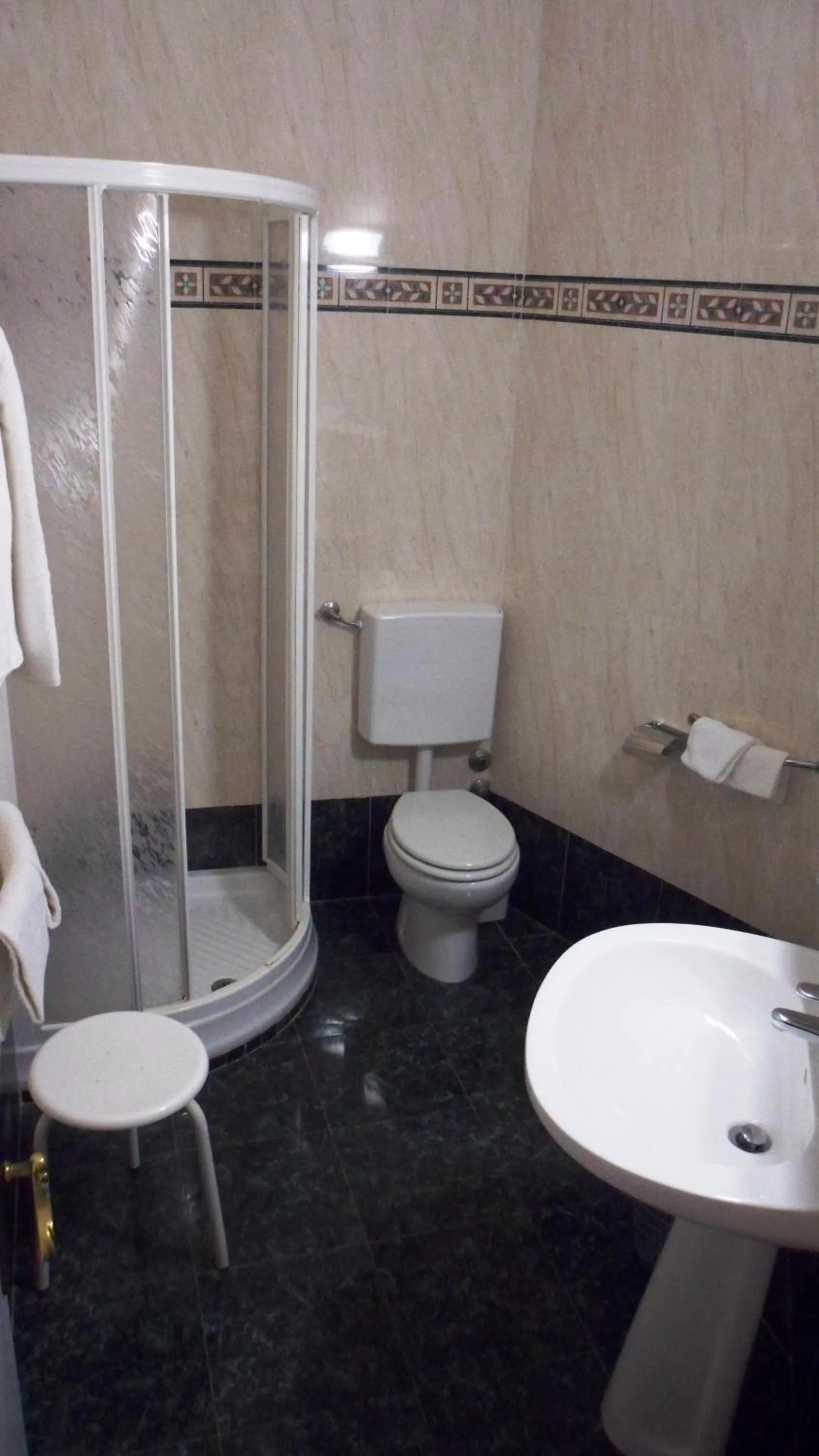 Bathroom in Hotel Reali