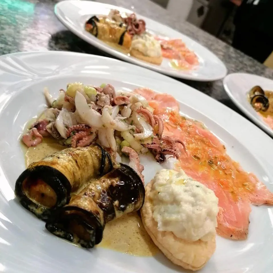 Lunch in Hotel Reali