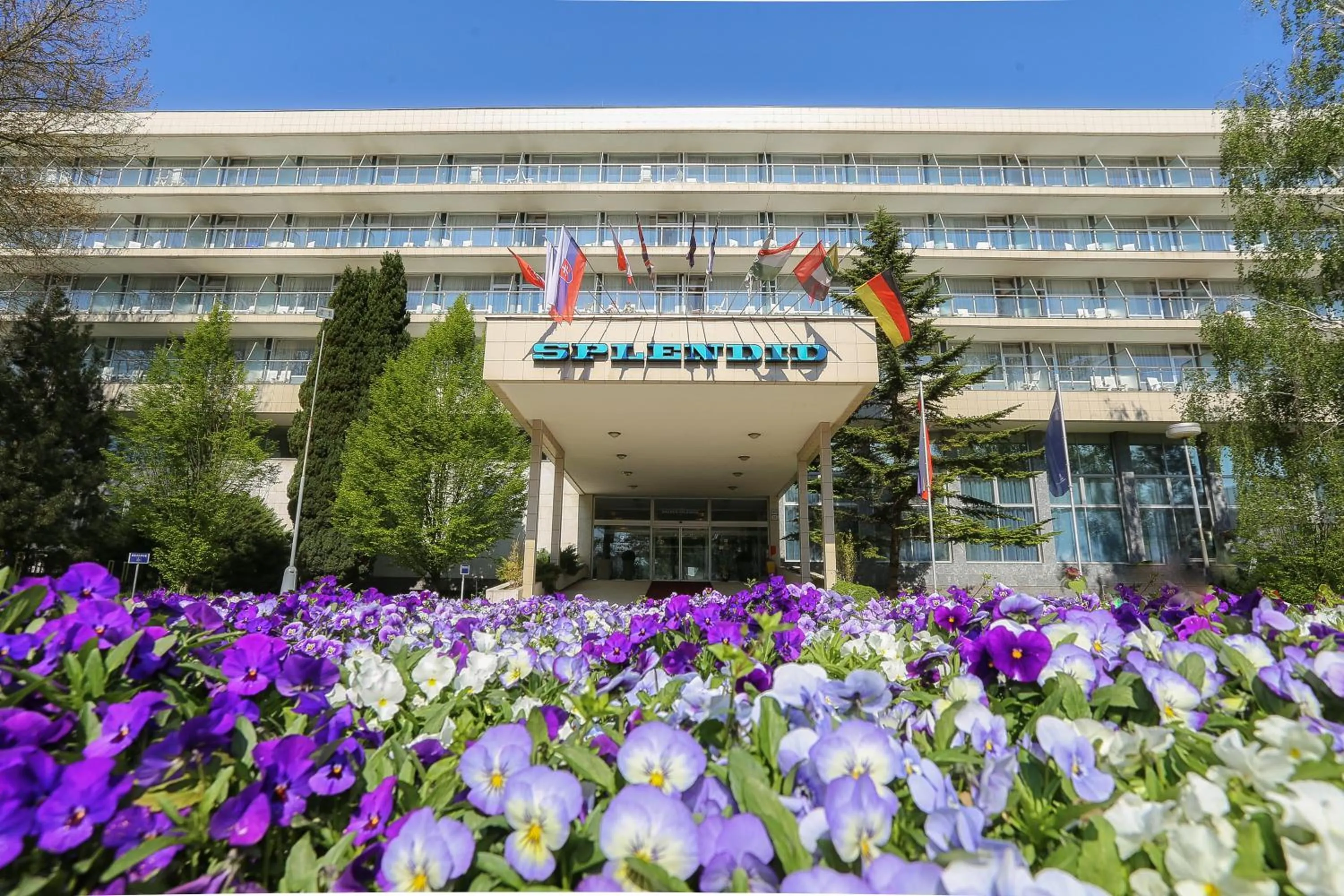 Property building in Ensana Splendid