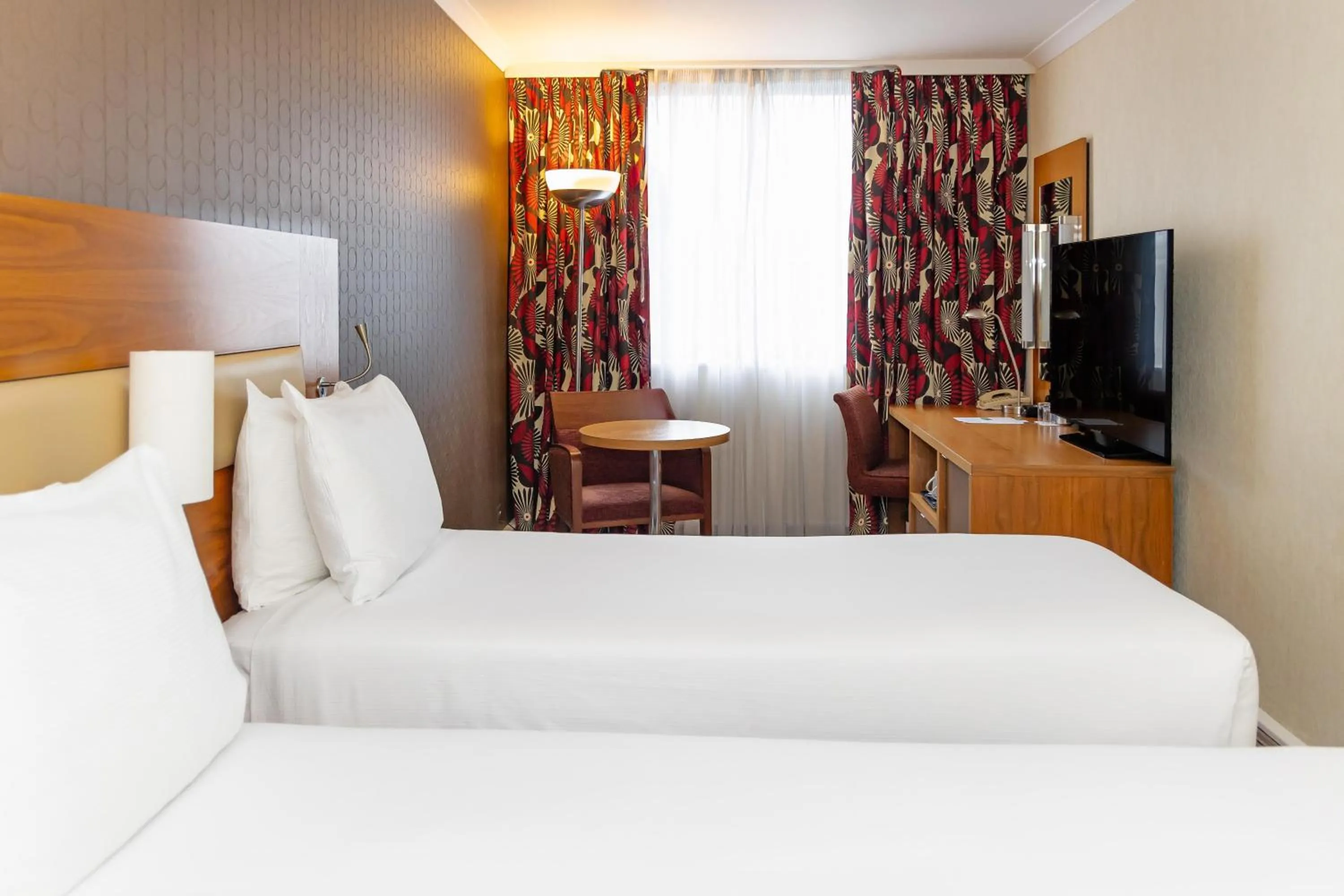 Bed in Hilton London Olympia