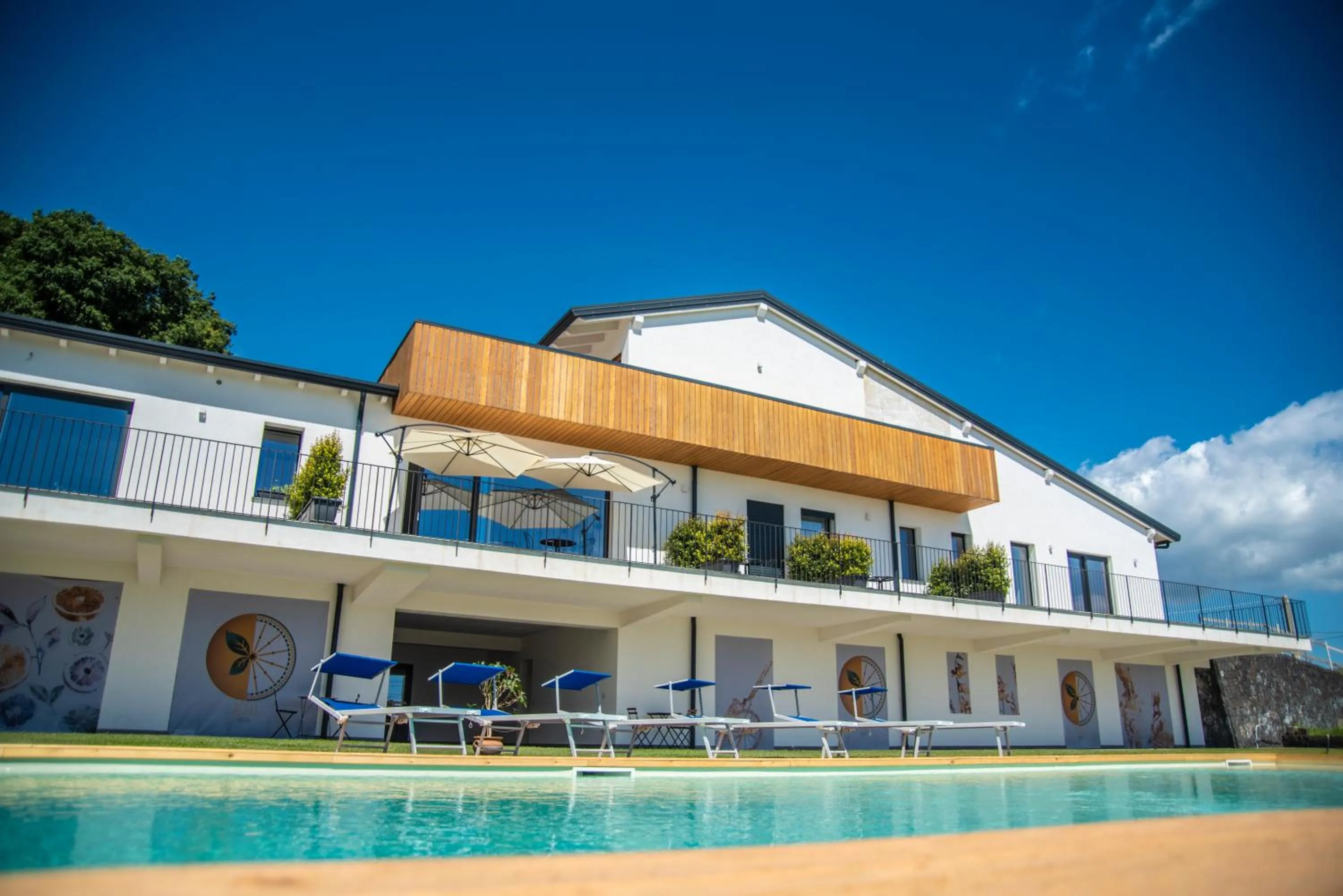 Swimming pool in AGRO Sicily