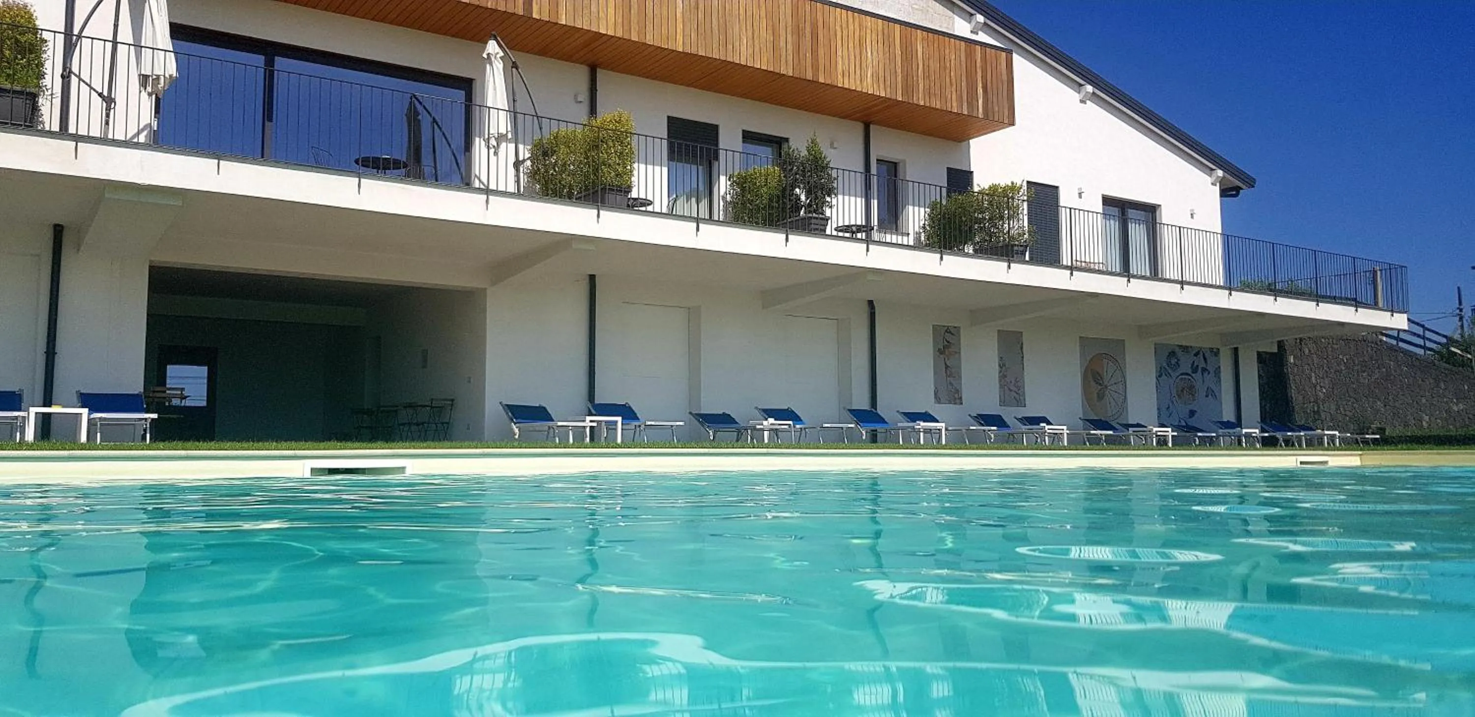 Swimming pool in AGRO Sicily