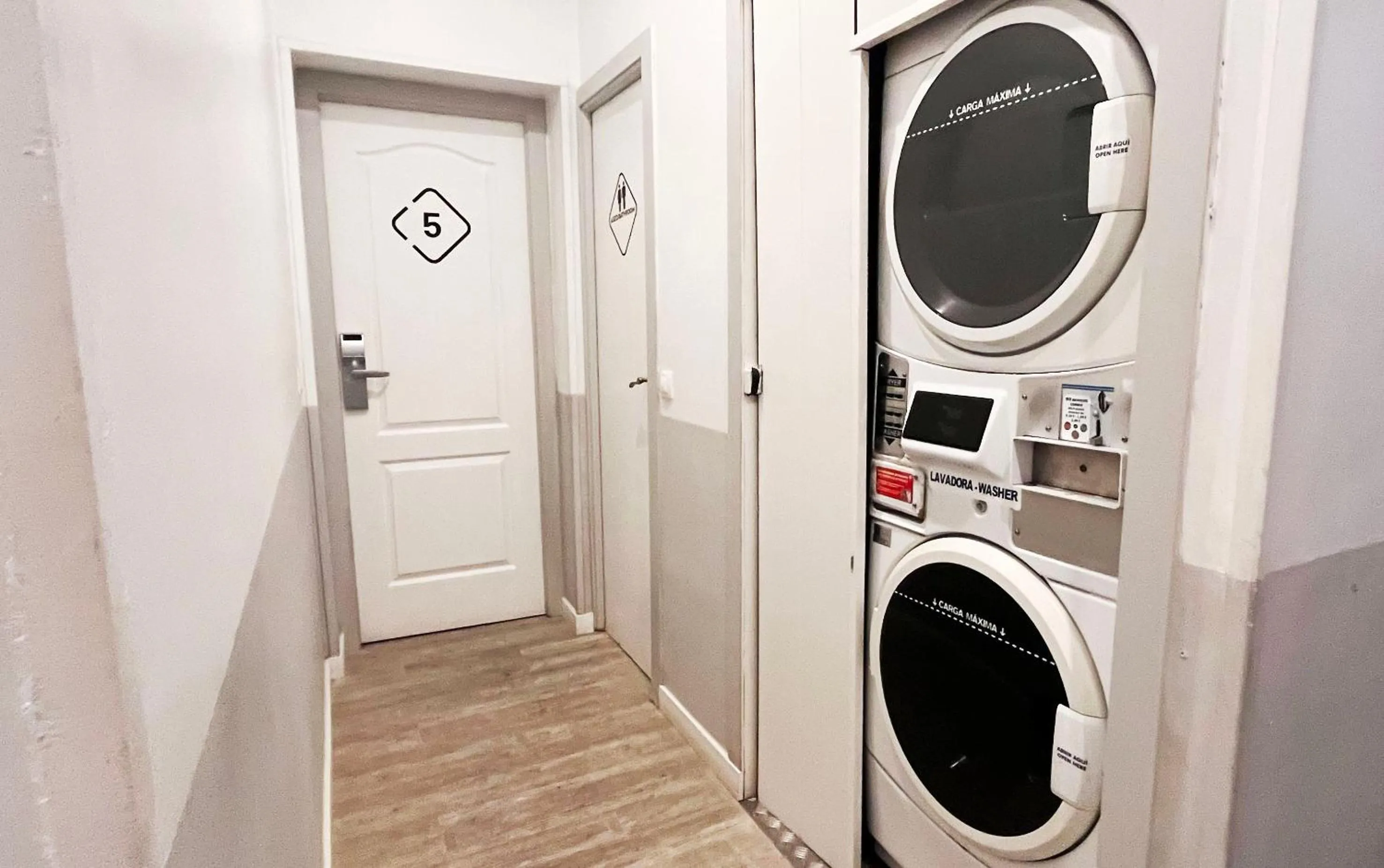 laundry in Way Hostel Madrid