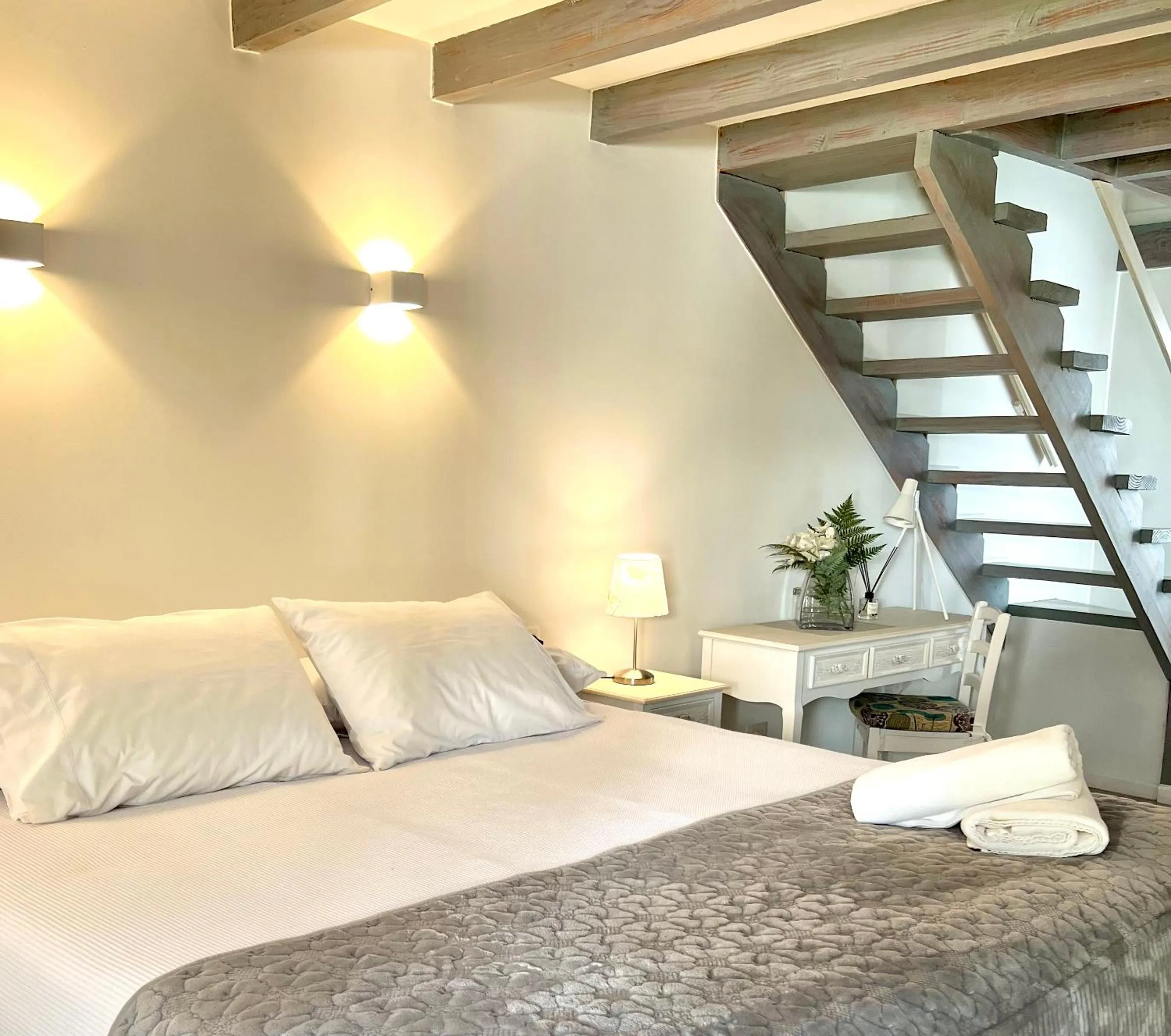 Photo of the whole room, Bed in Hotel Frutillar