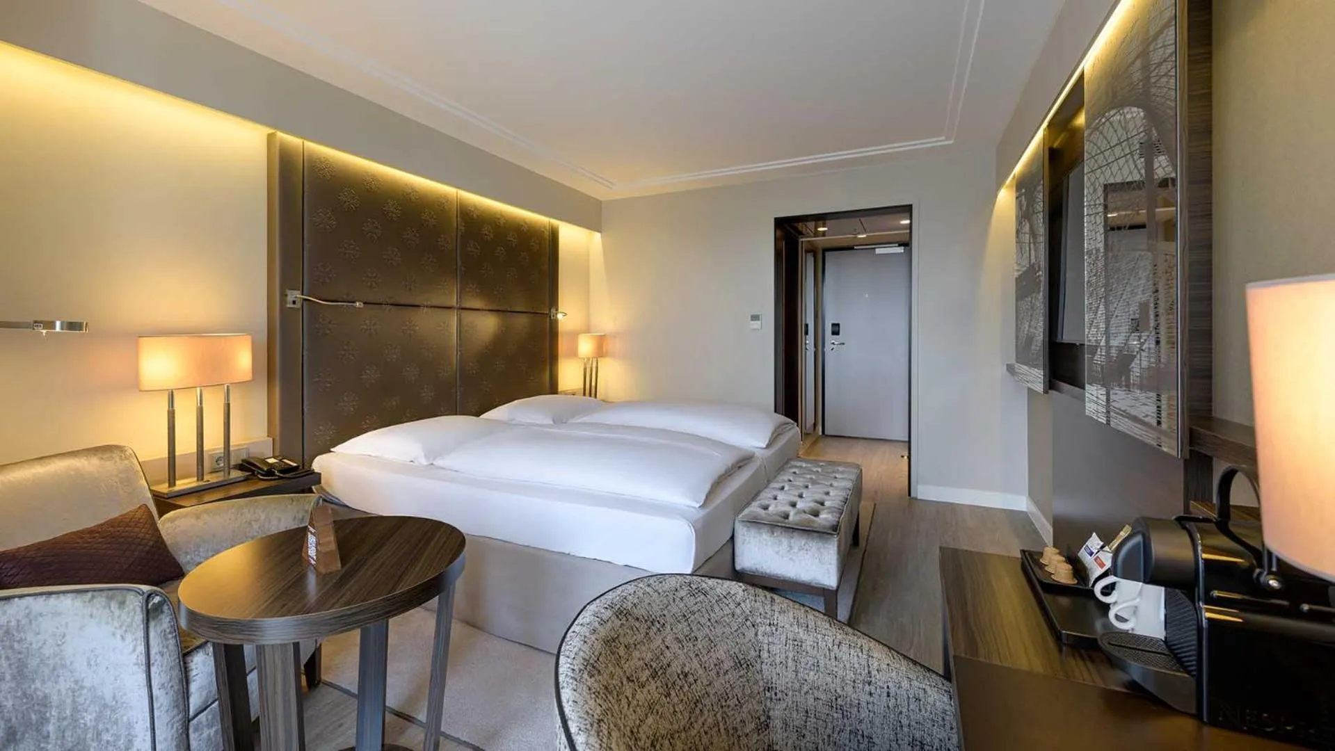 Bedroom, Bed in Pullman Munich