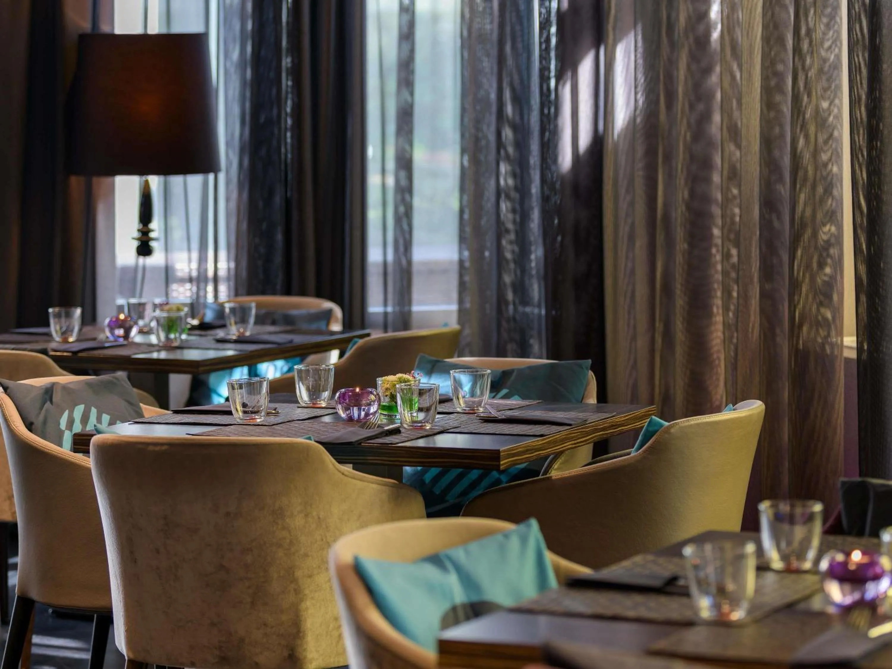 Restaurant/places to eat in Pullman Munich