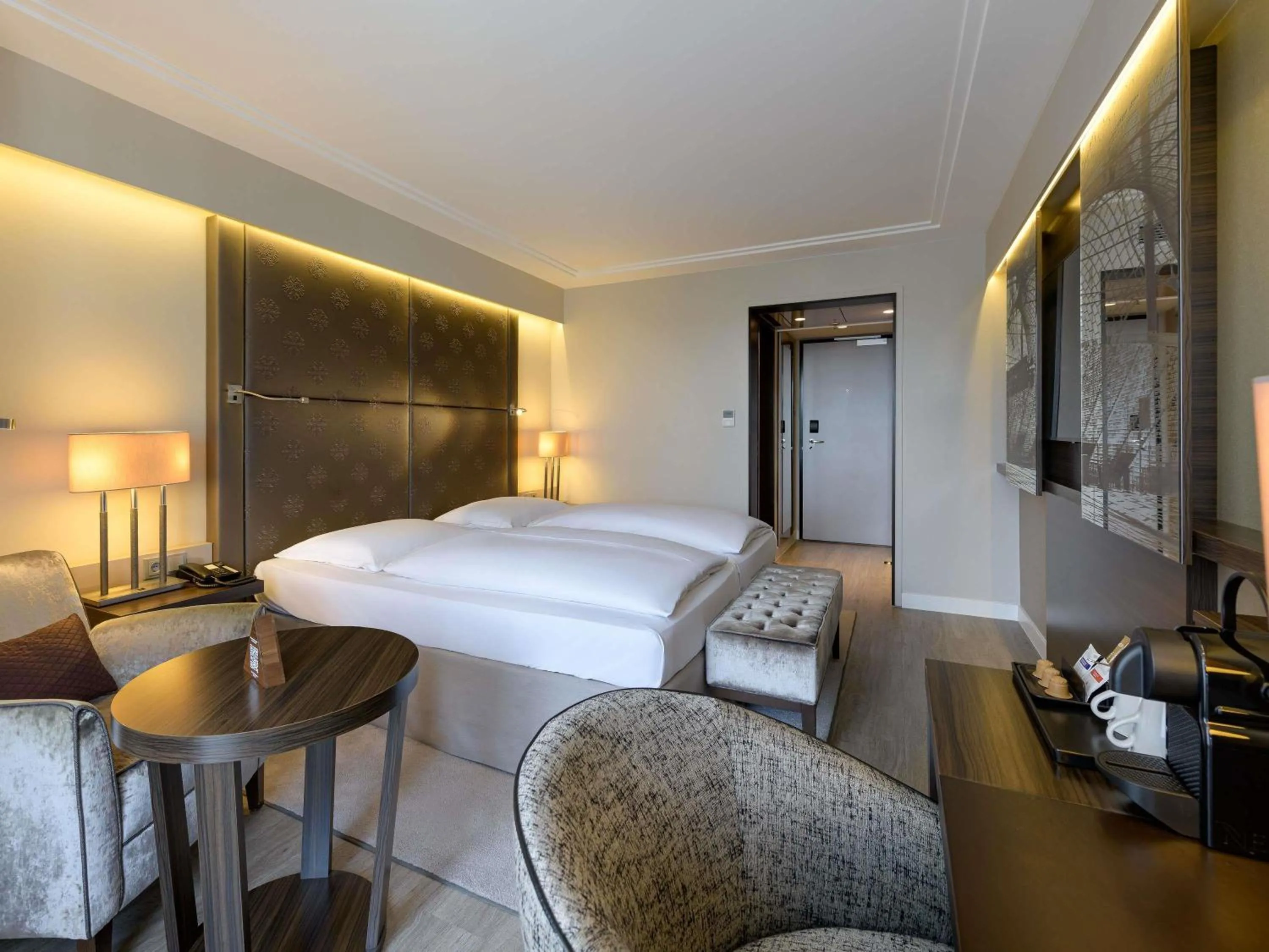 Bedroom, Bed in Pullman Munich