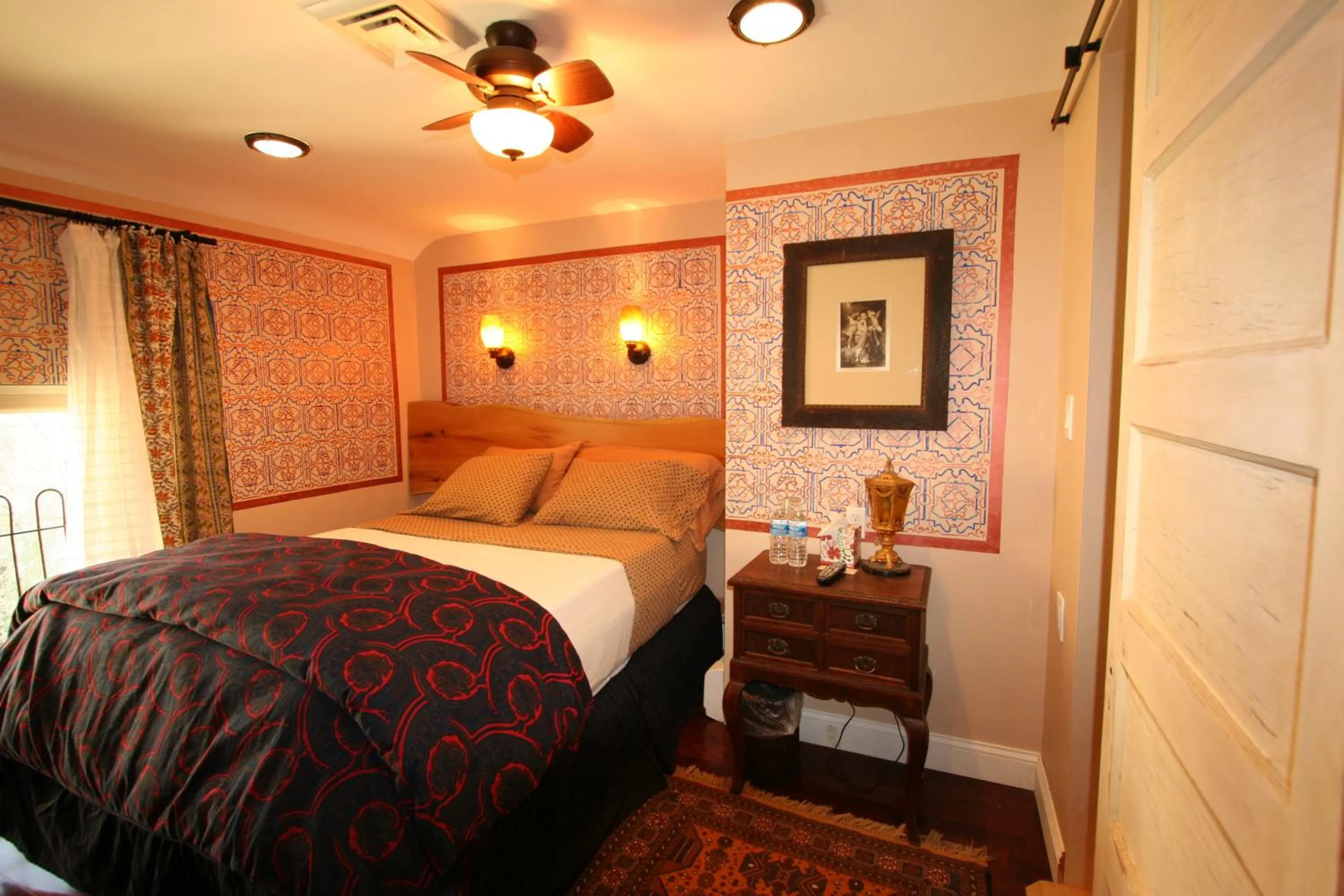 Bed in Alpenhof Bed & Breakfast