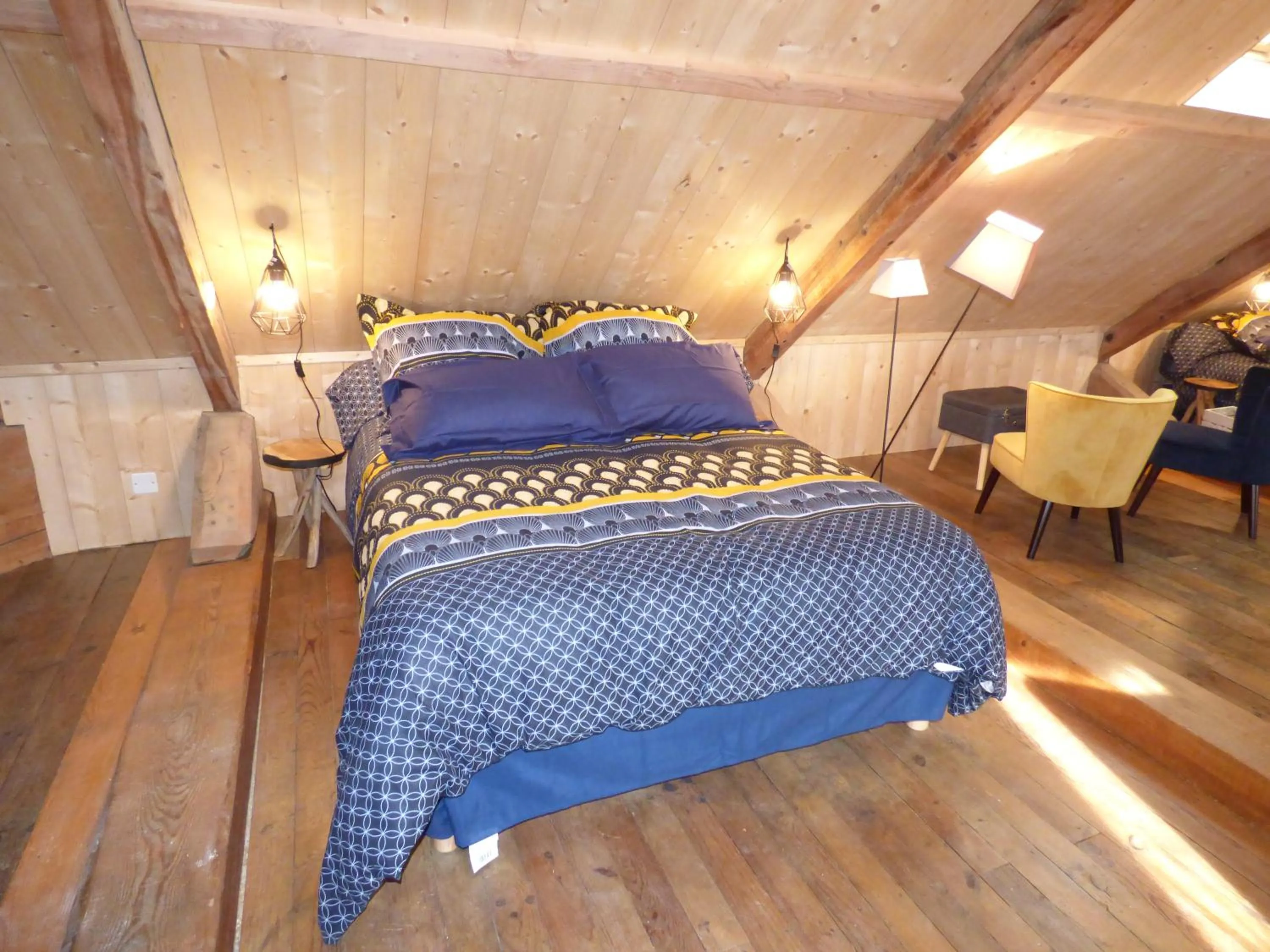 Bed in Chambres d'hôtes Chez Valérie Garage motos et vélos