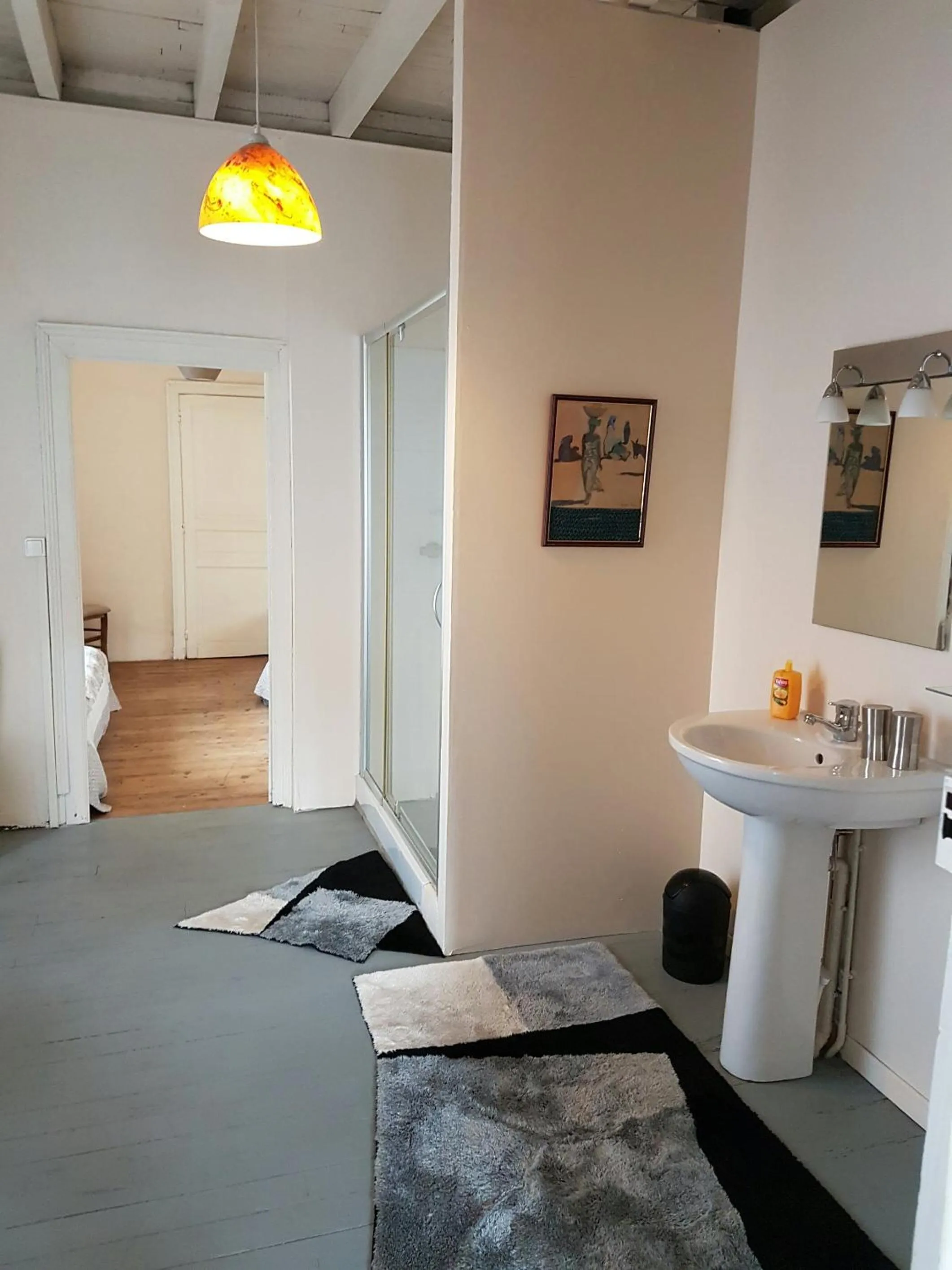 Chambres d'hôtes Chez Valérie Garage motos et vélos