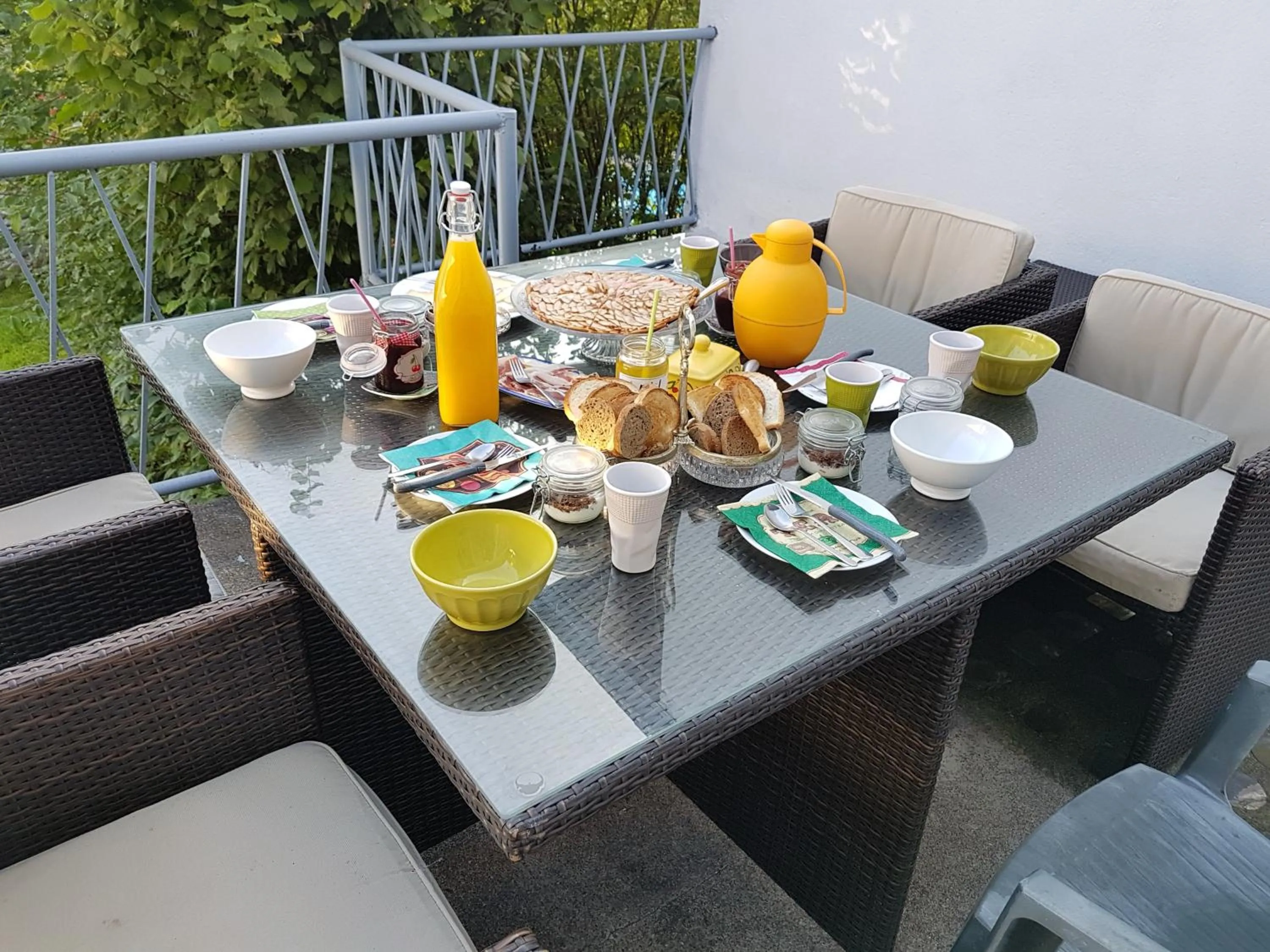 Chambres d'hôtes Chez Valérie Garage motos et vélos