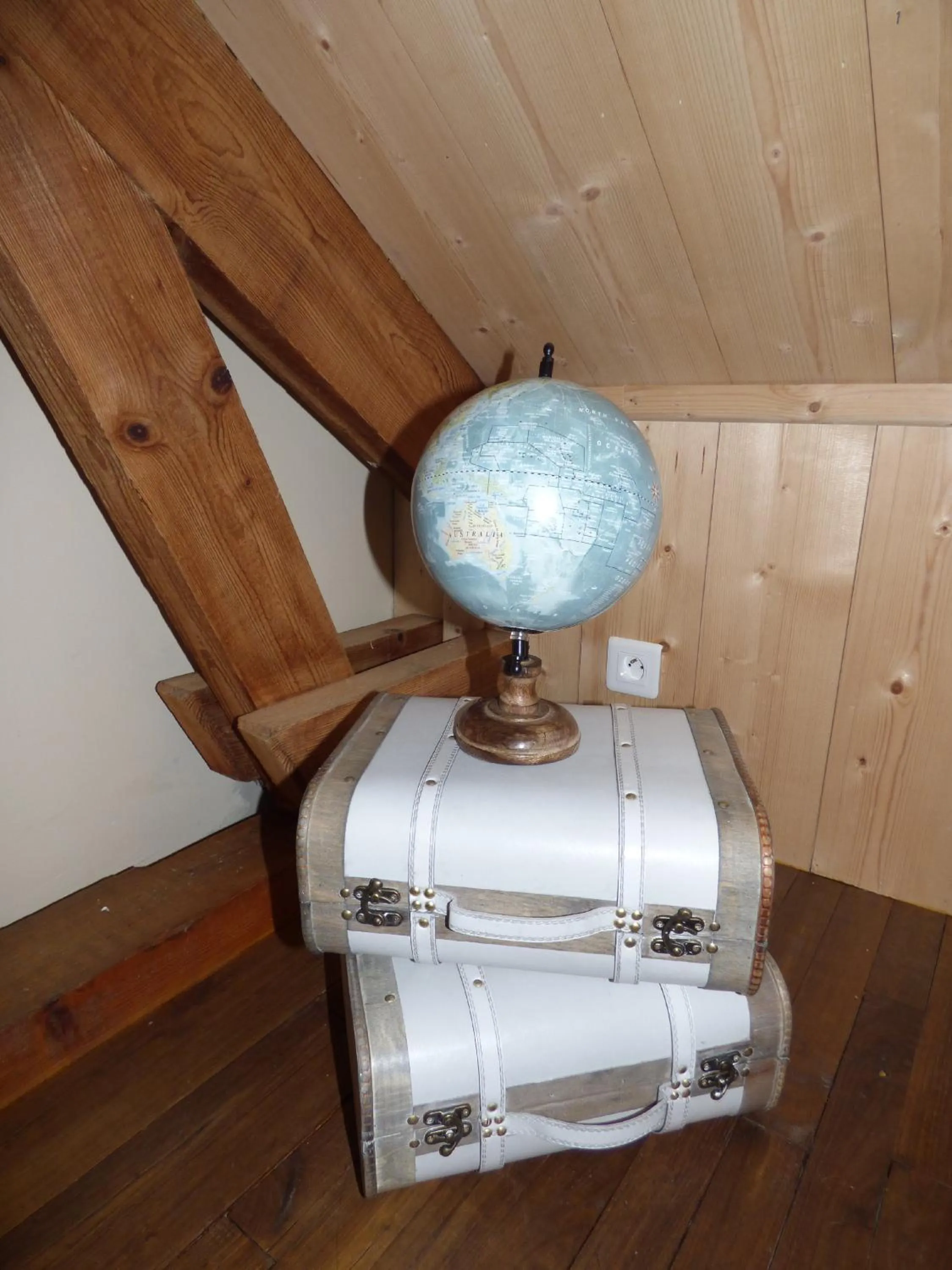 Chambres d'hôtes Chez Valérie Garage motos et vélos