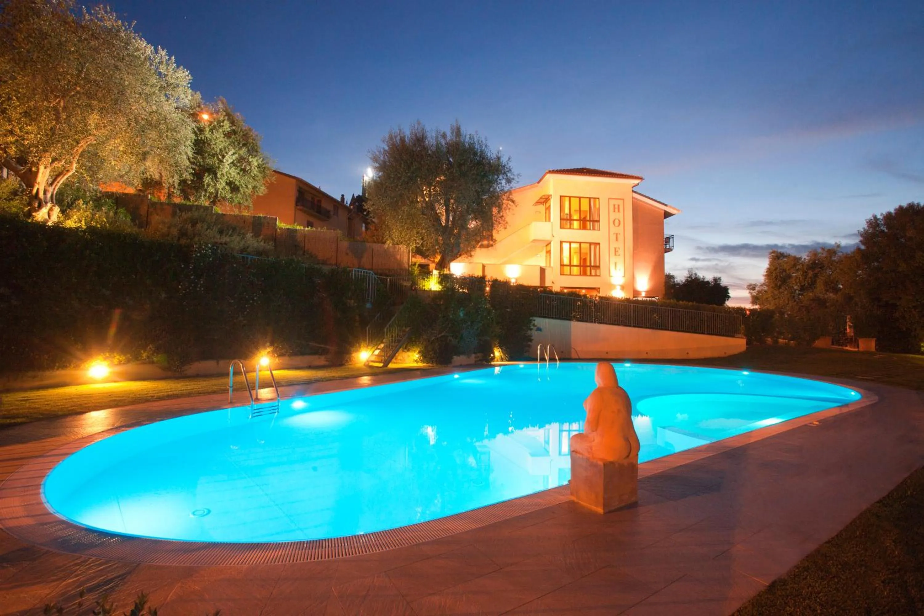 Swimming pool in Valle Del Buttero