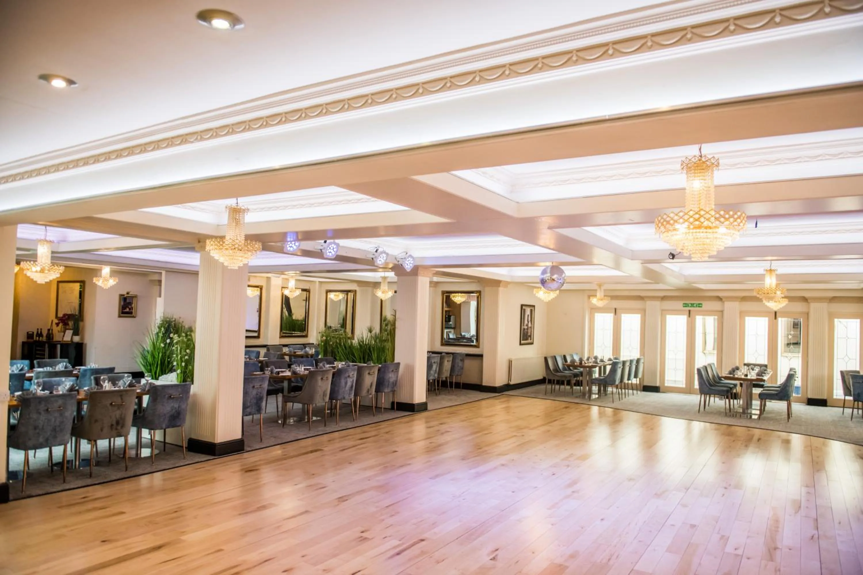 Restaurant/places to eat in Clifton Park Hotel - Adults Only