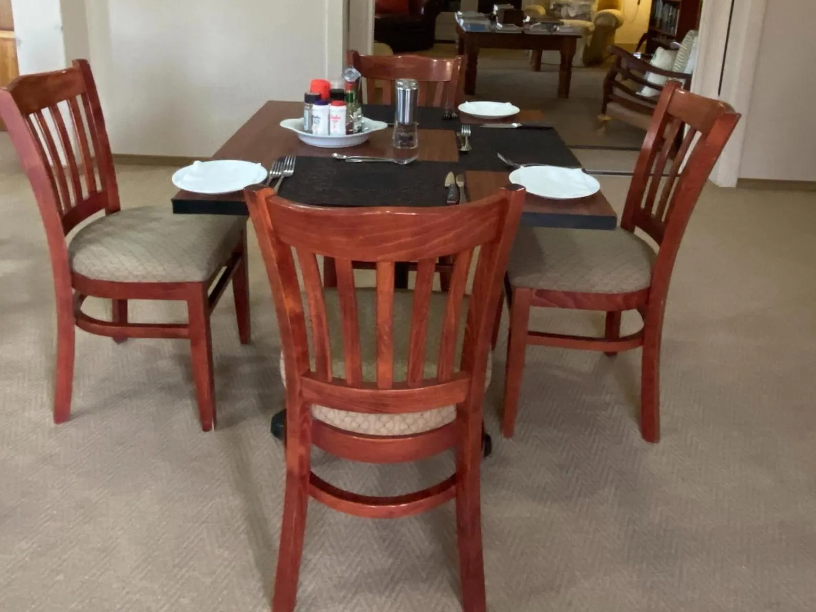 Dining area in Goibib Mountain Lodge
