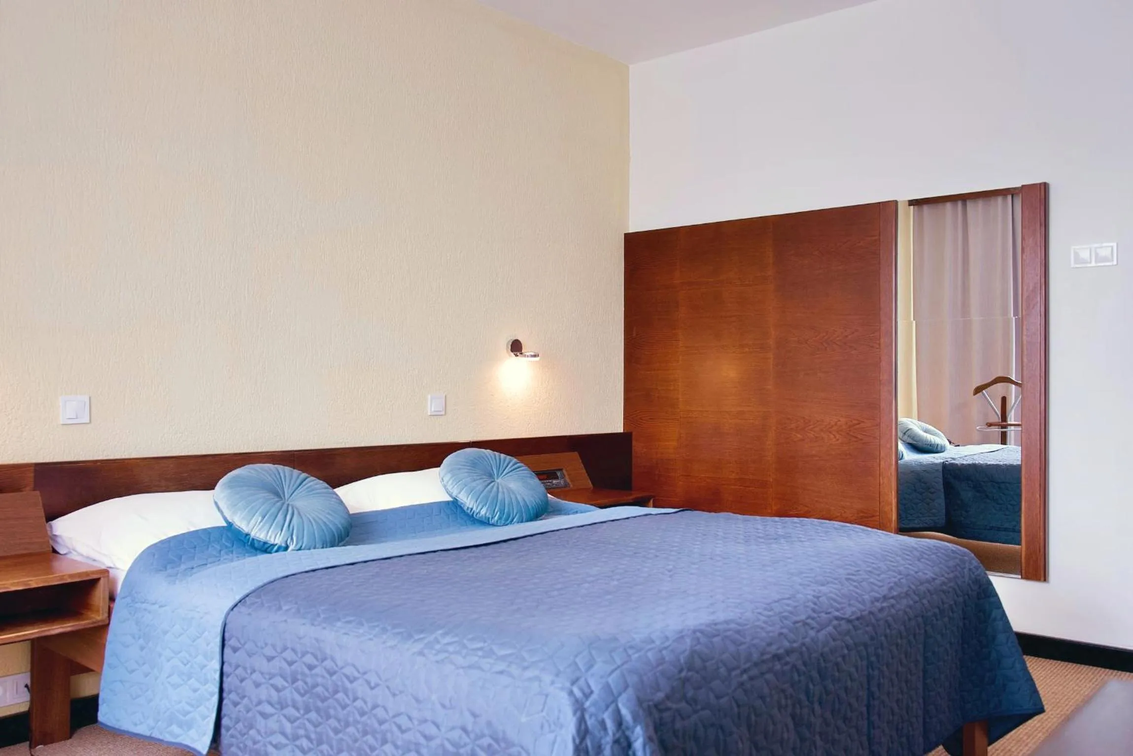 Bed in Hotel Merkur - Jablonec nad Nisou