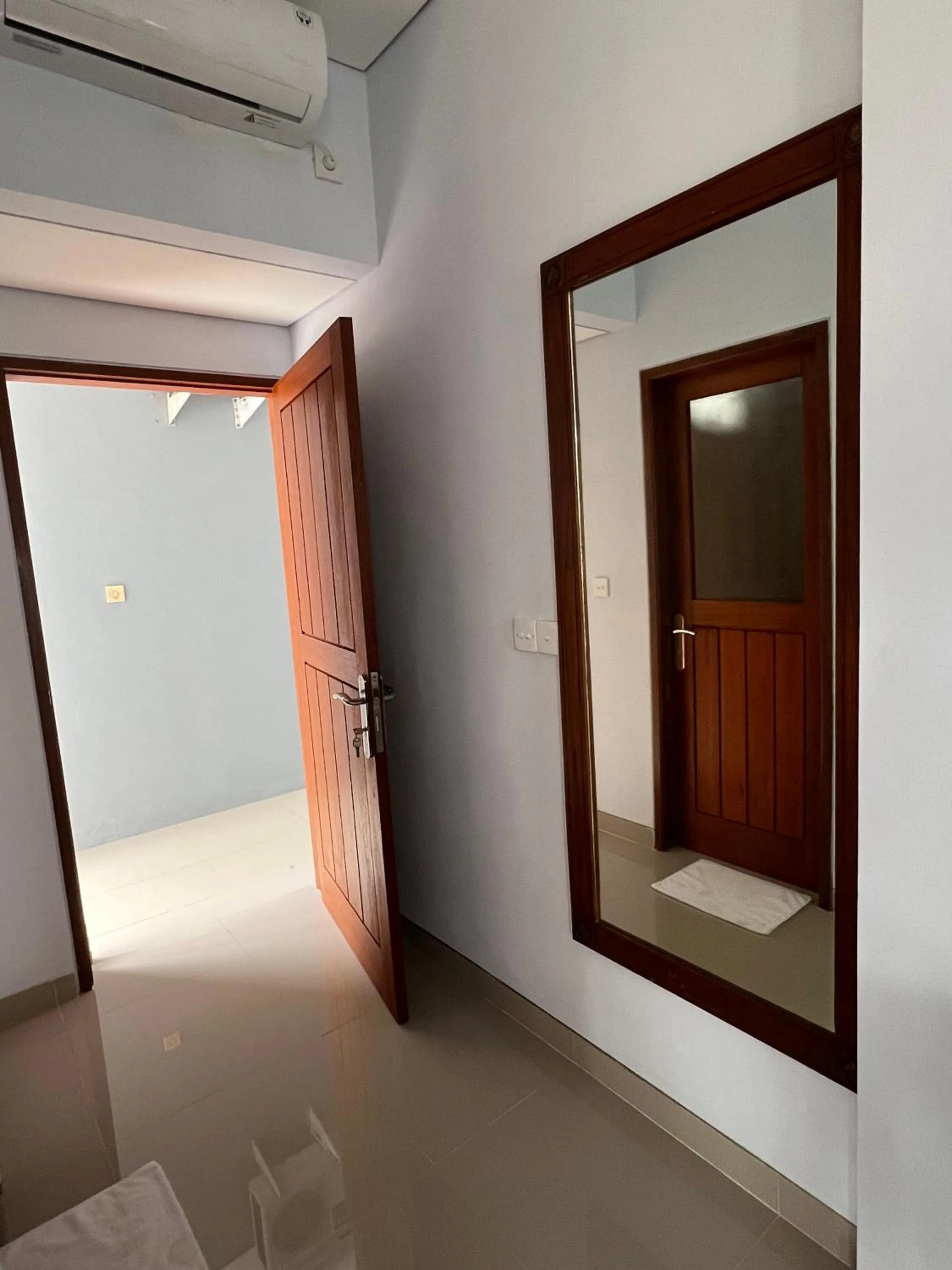 Property building in Mandhasativa Homestay