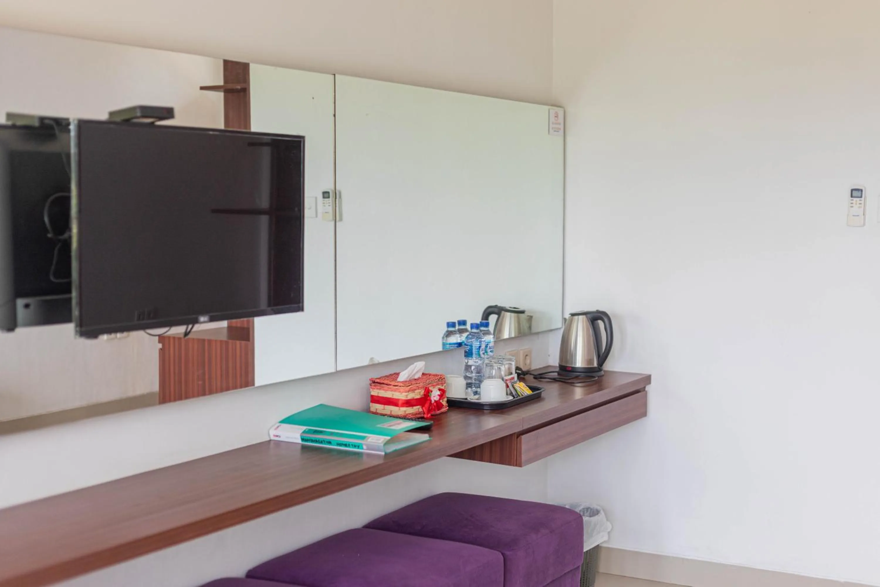 TV and multimedia in Mandhasativa Homestay