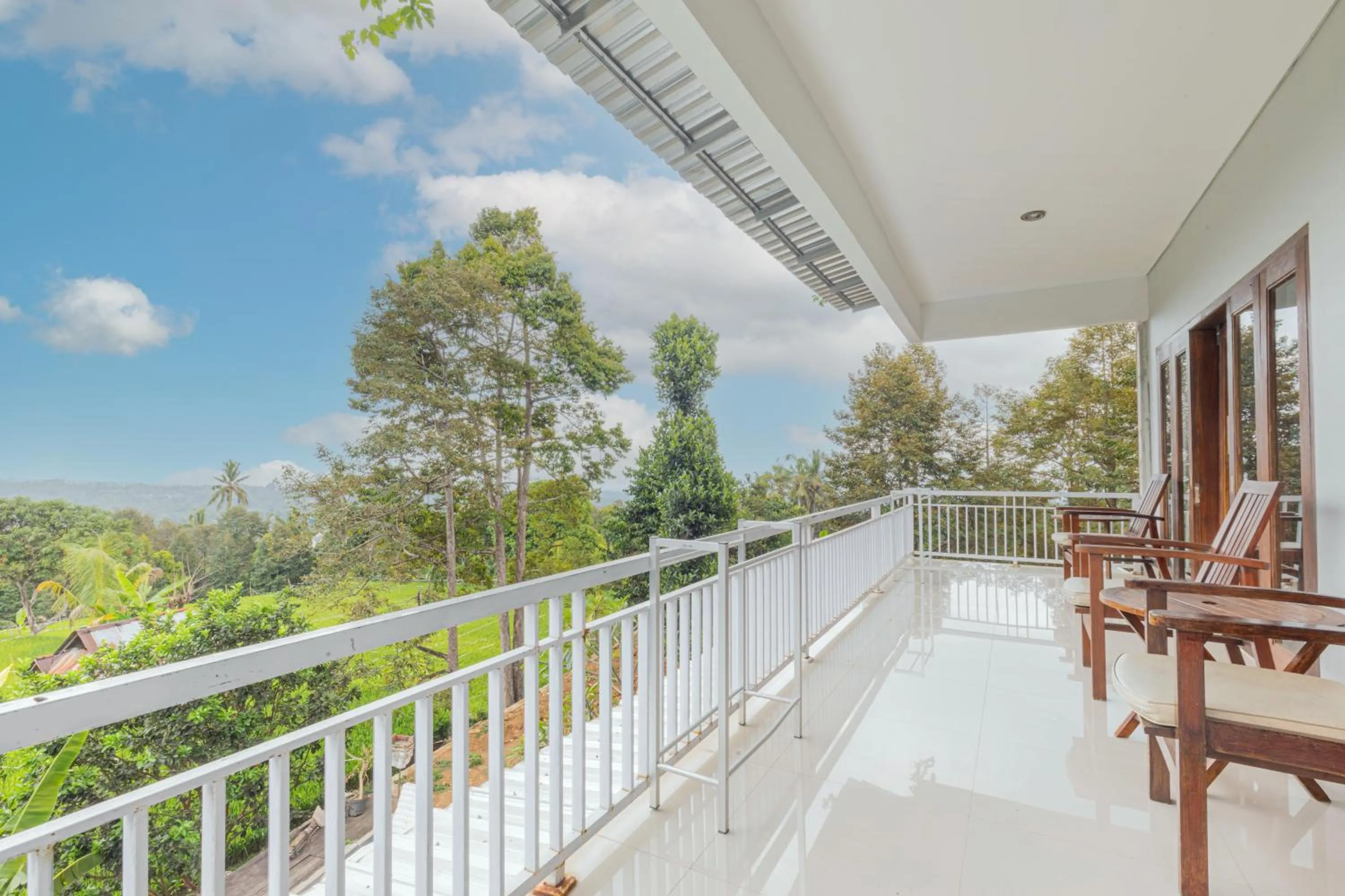 Patio in Mandhasativa Homestay