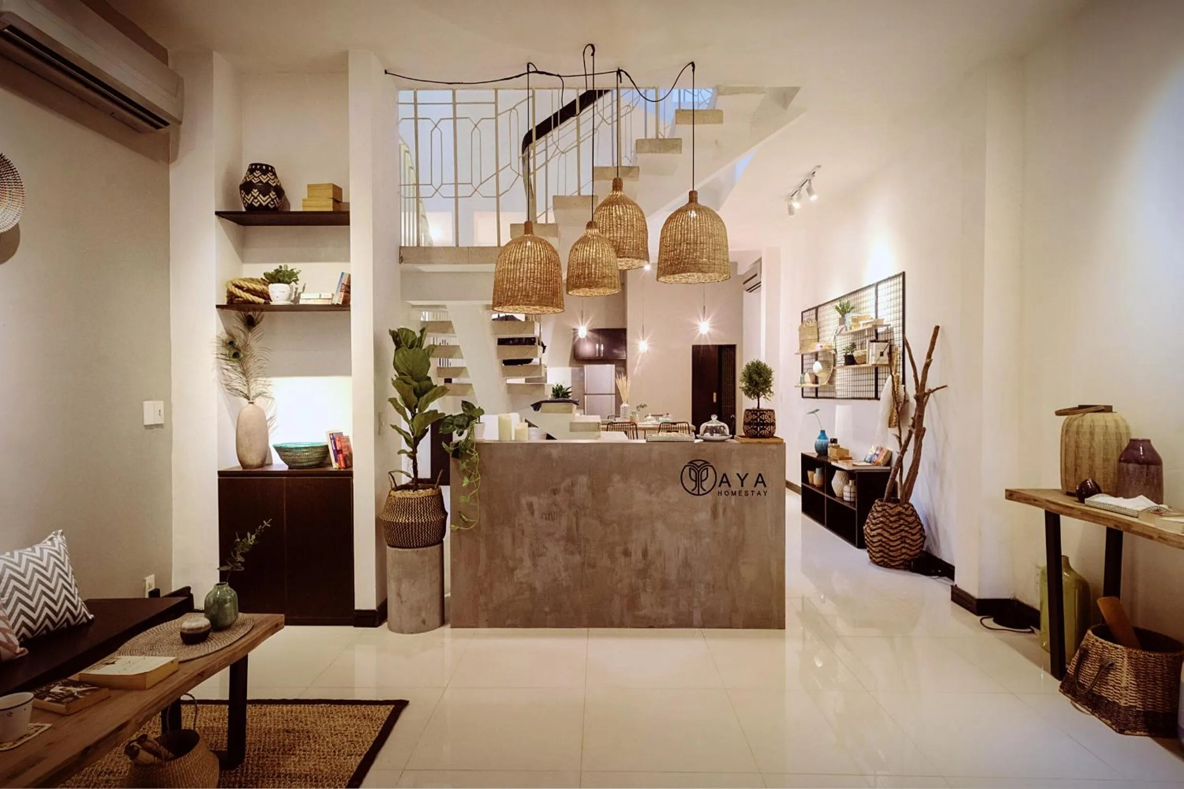 Lobby or reception in AYA Homestay