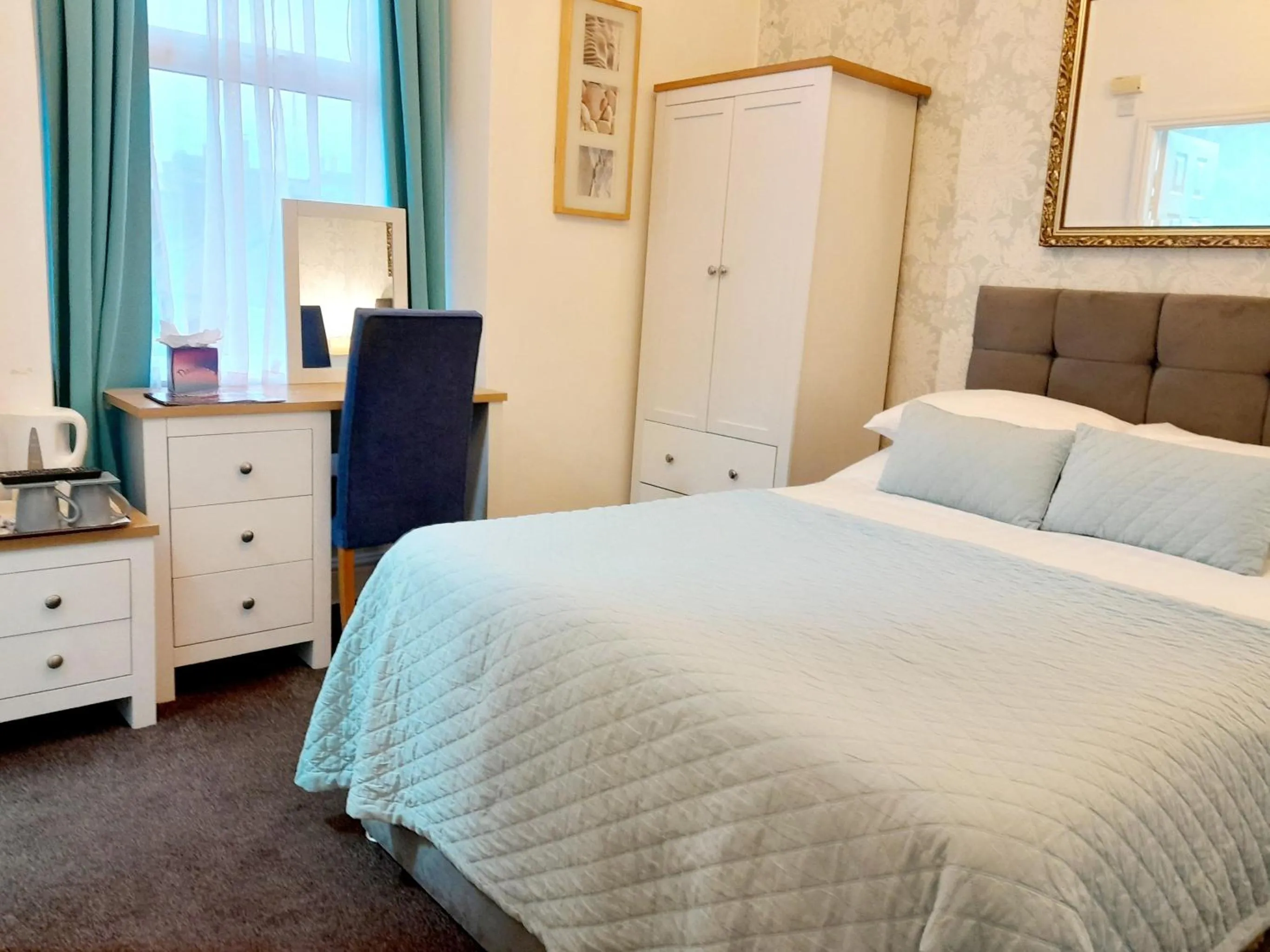 Bedroom, Bed in The Clovelly