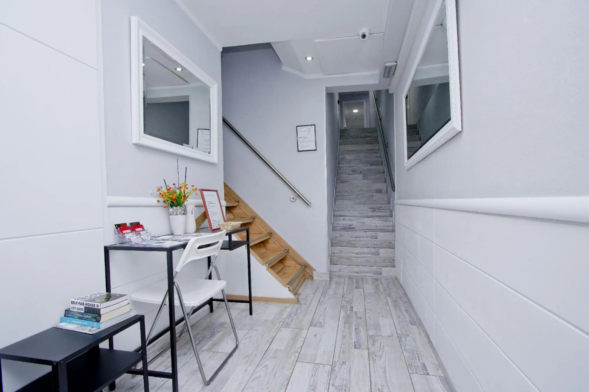 Barcelona City Rooms Hostal