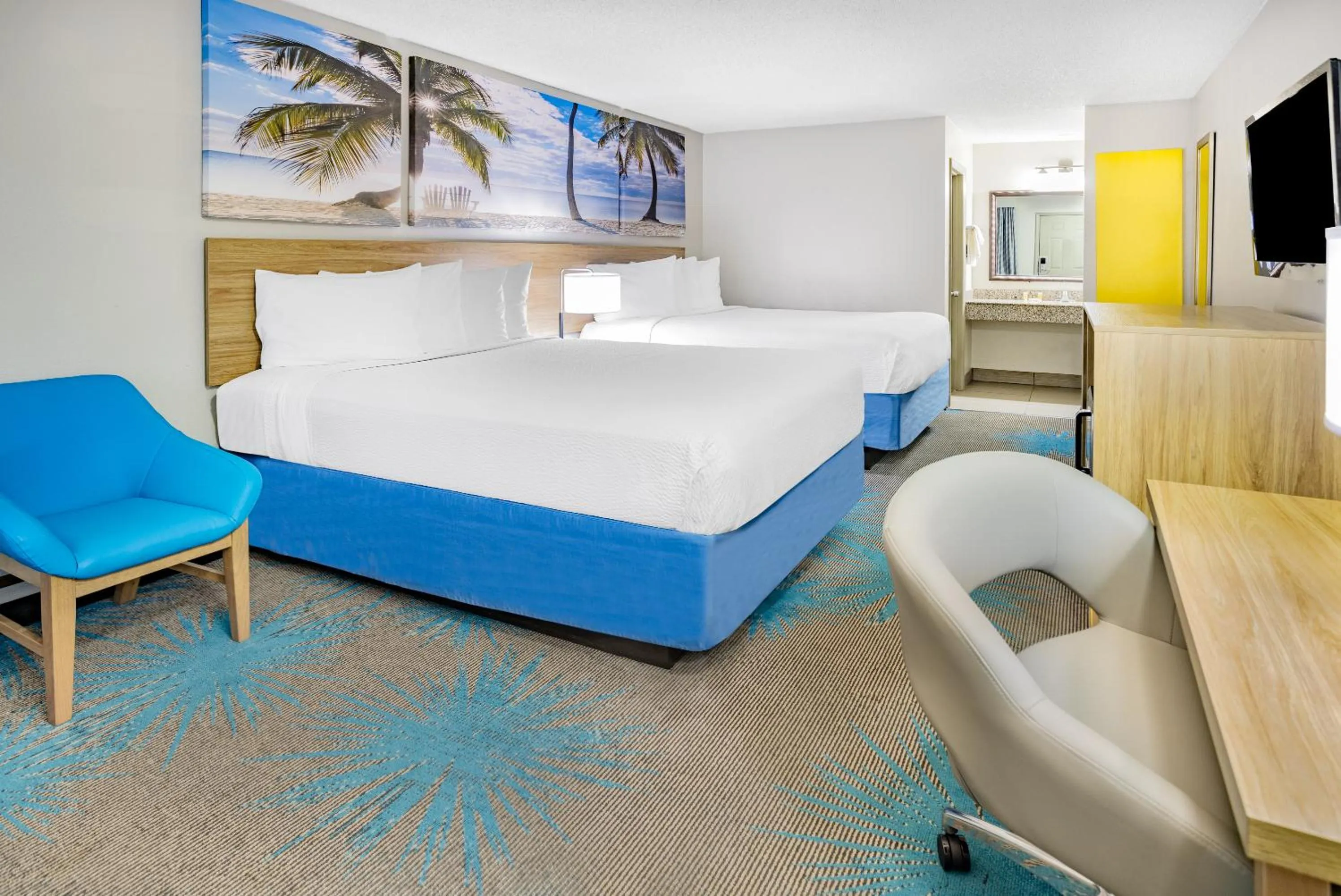 Bed in Days Inn by Wyndham Barnwell