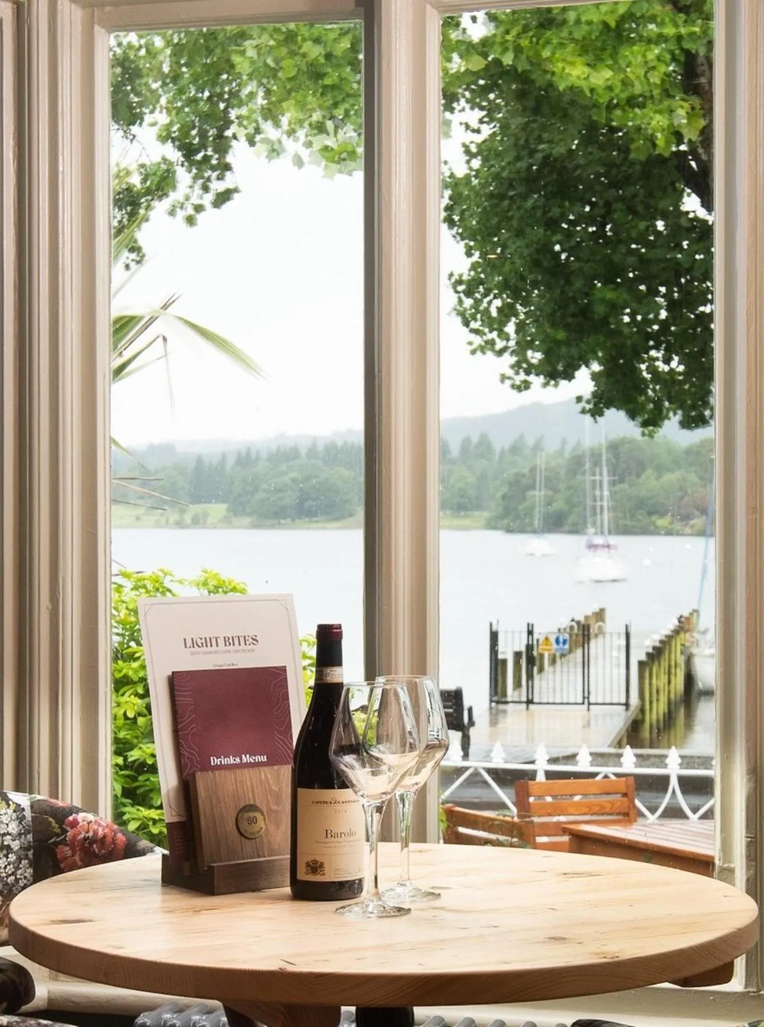 Restaurant/places to eat in The Waterhead Inn- The Inn Collection Group