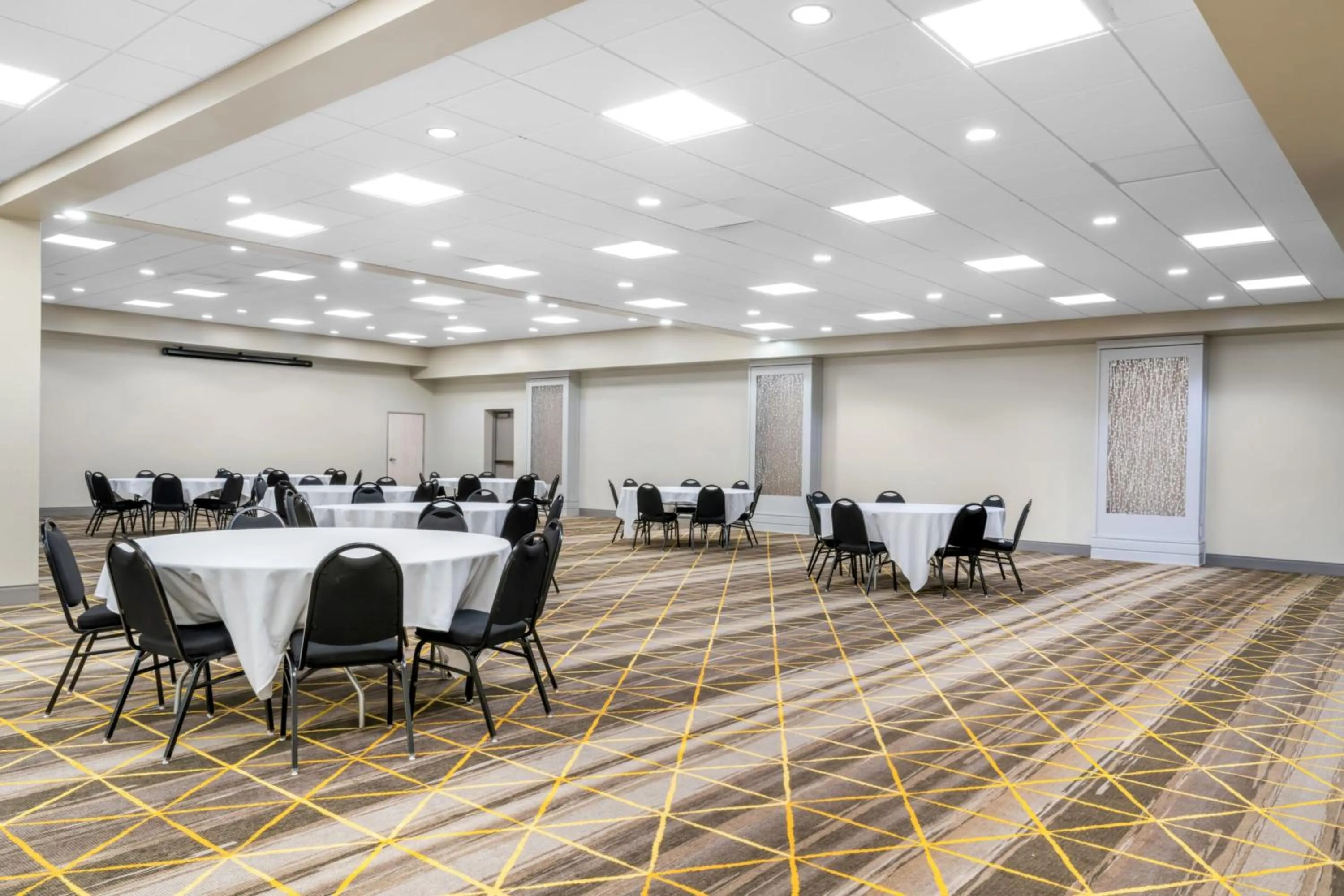 Meeting/conference room in Holiday Inn Rock Springs by IHG