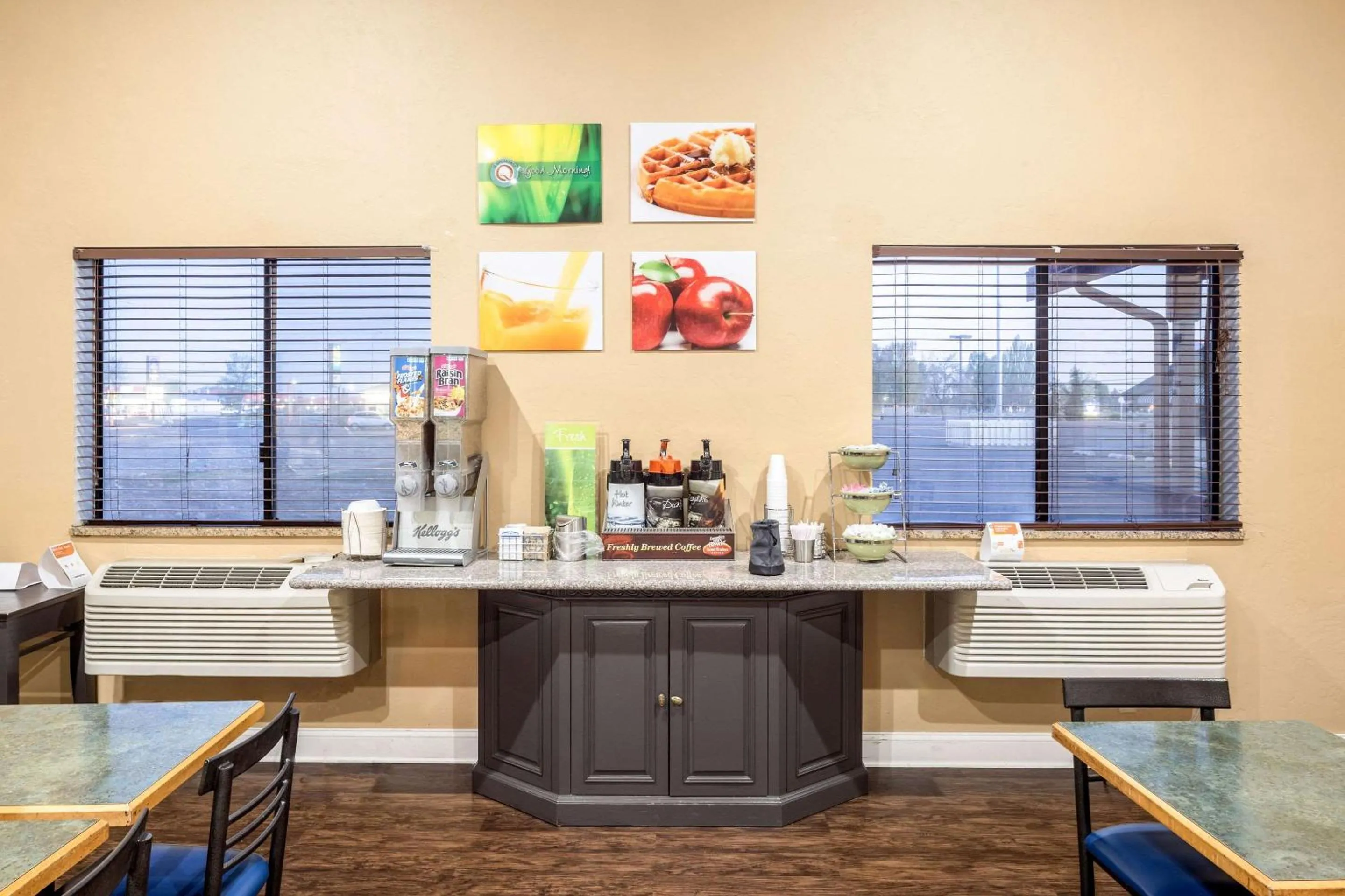 Restaurant/places to eat in Quality Inn Moses Lake