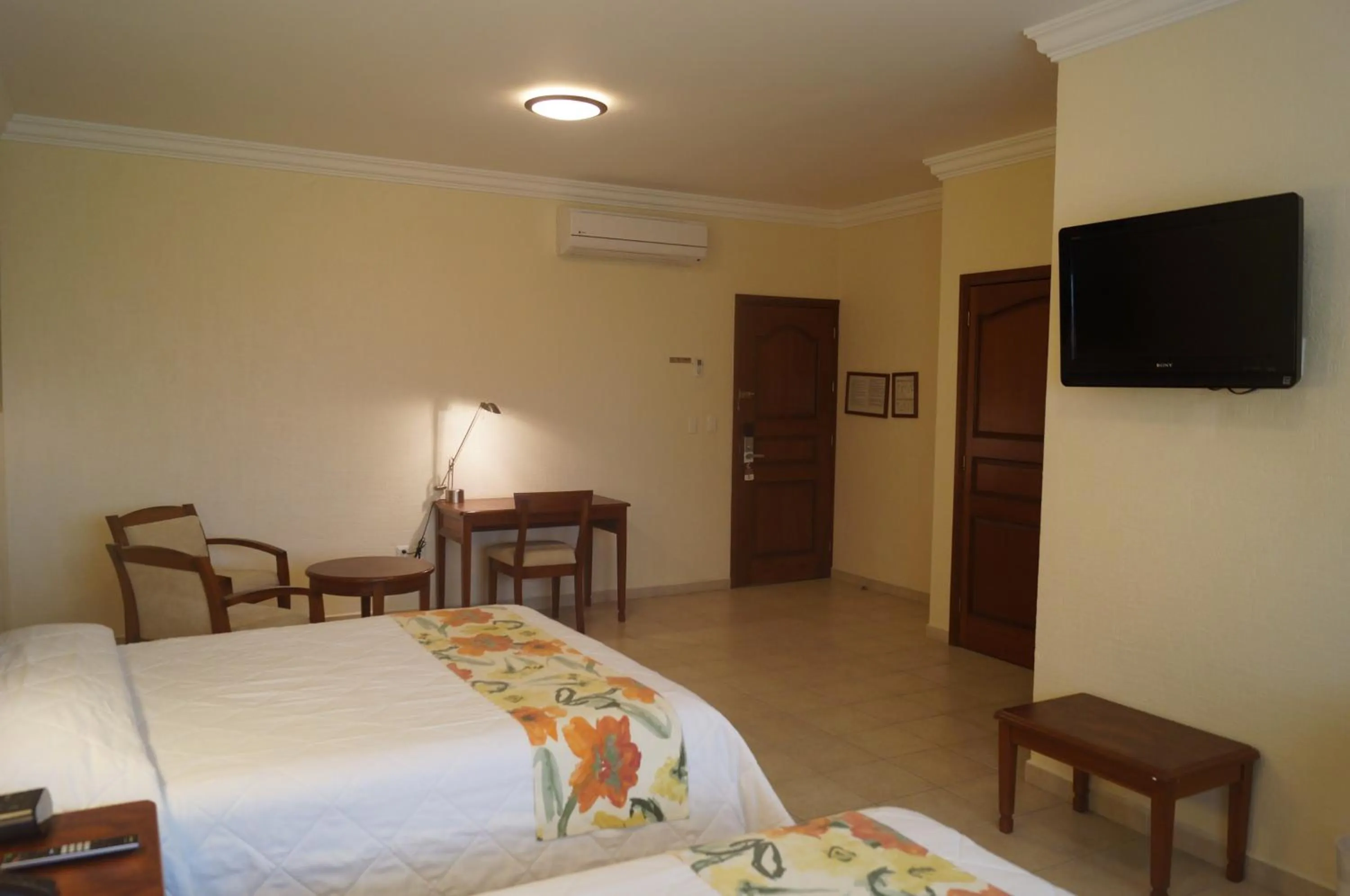 Photo of the whole room, Bed in Hotel Argento