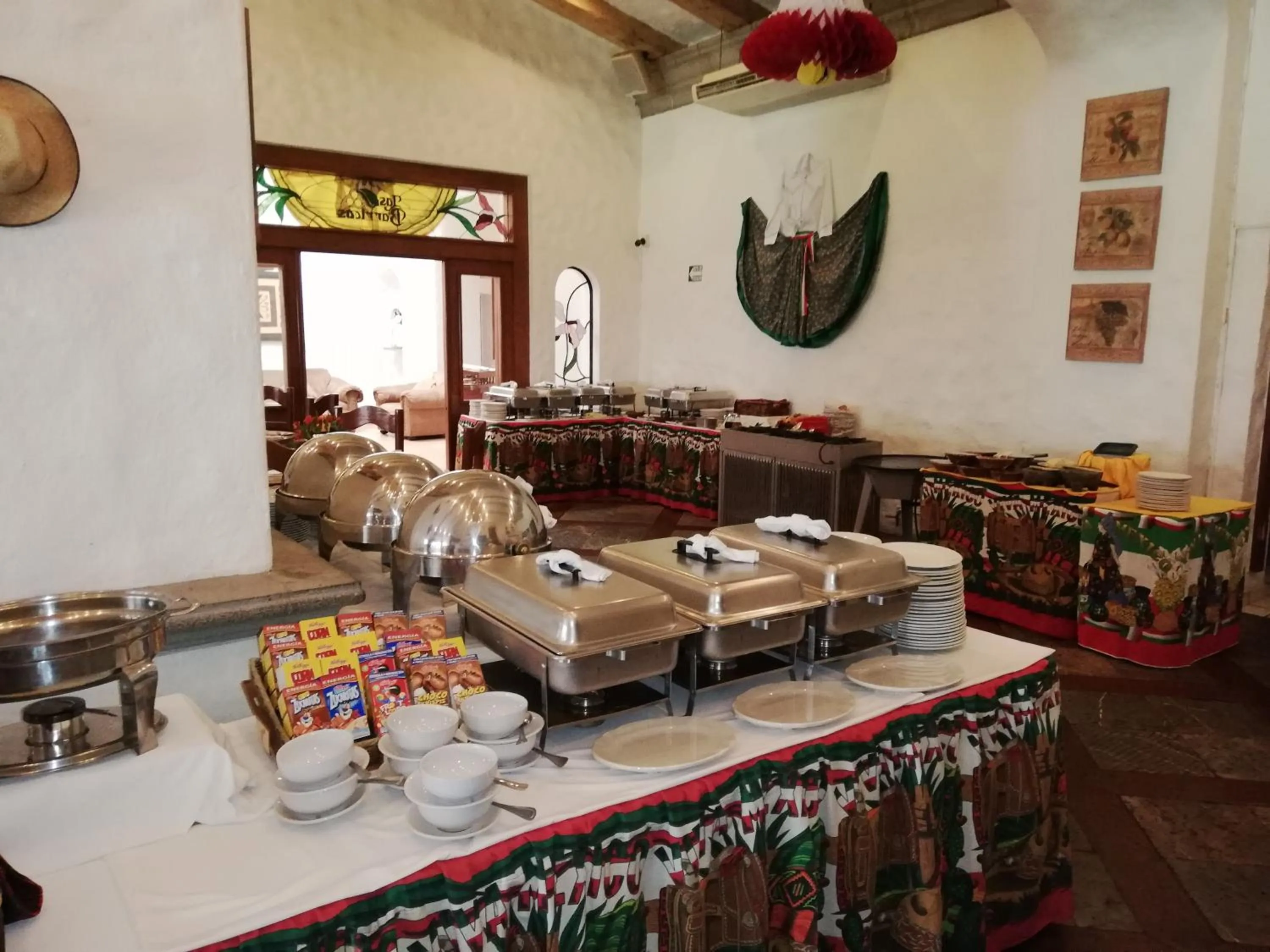 Restaurant/places to eat in Hotel Argento