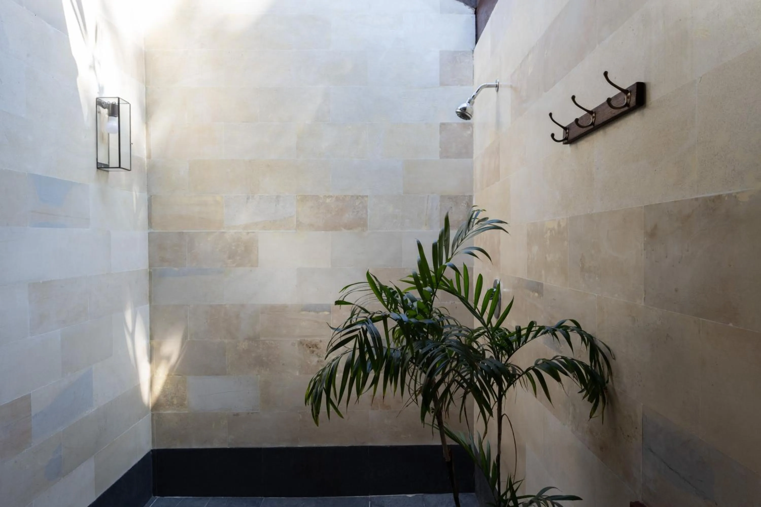 Shower in Manta Dive Gili Trawangan Resort