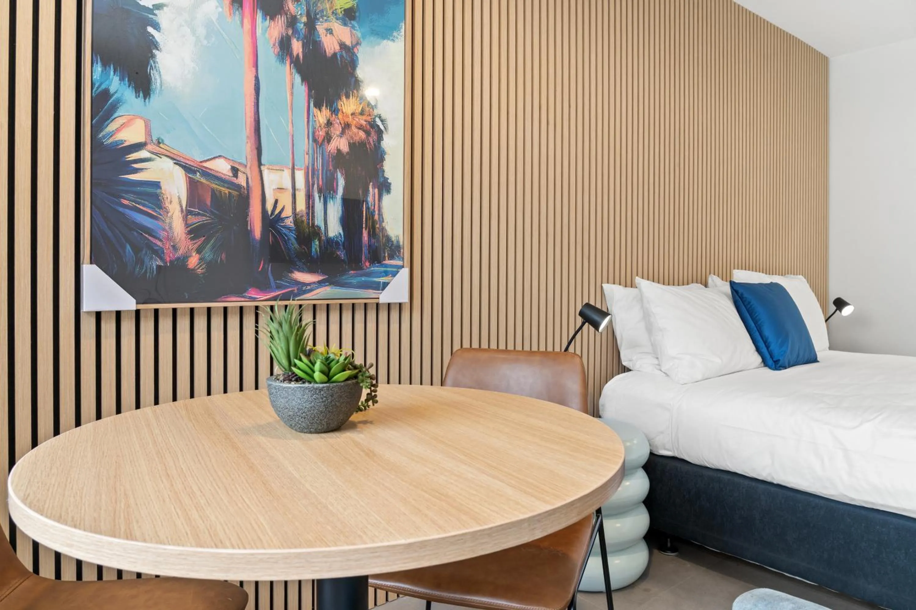 Bed in Pacific Motor Inn