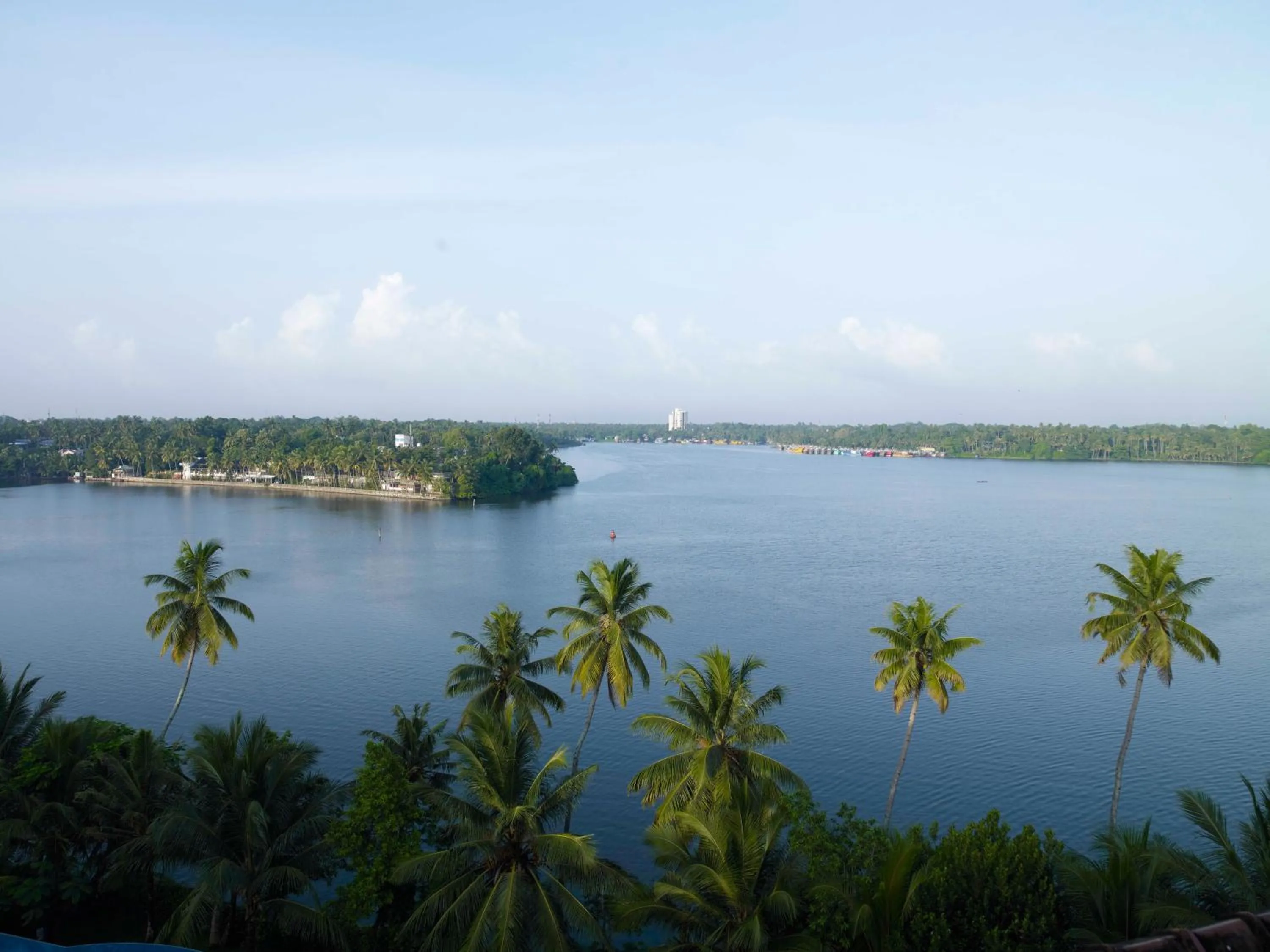 Area and facilities in The Leela Ashtamudi, A Raviz Hotel