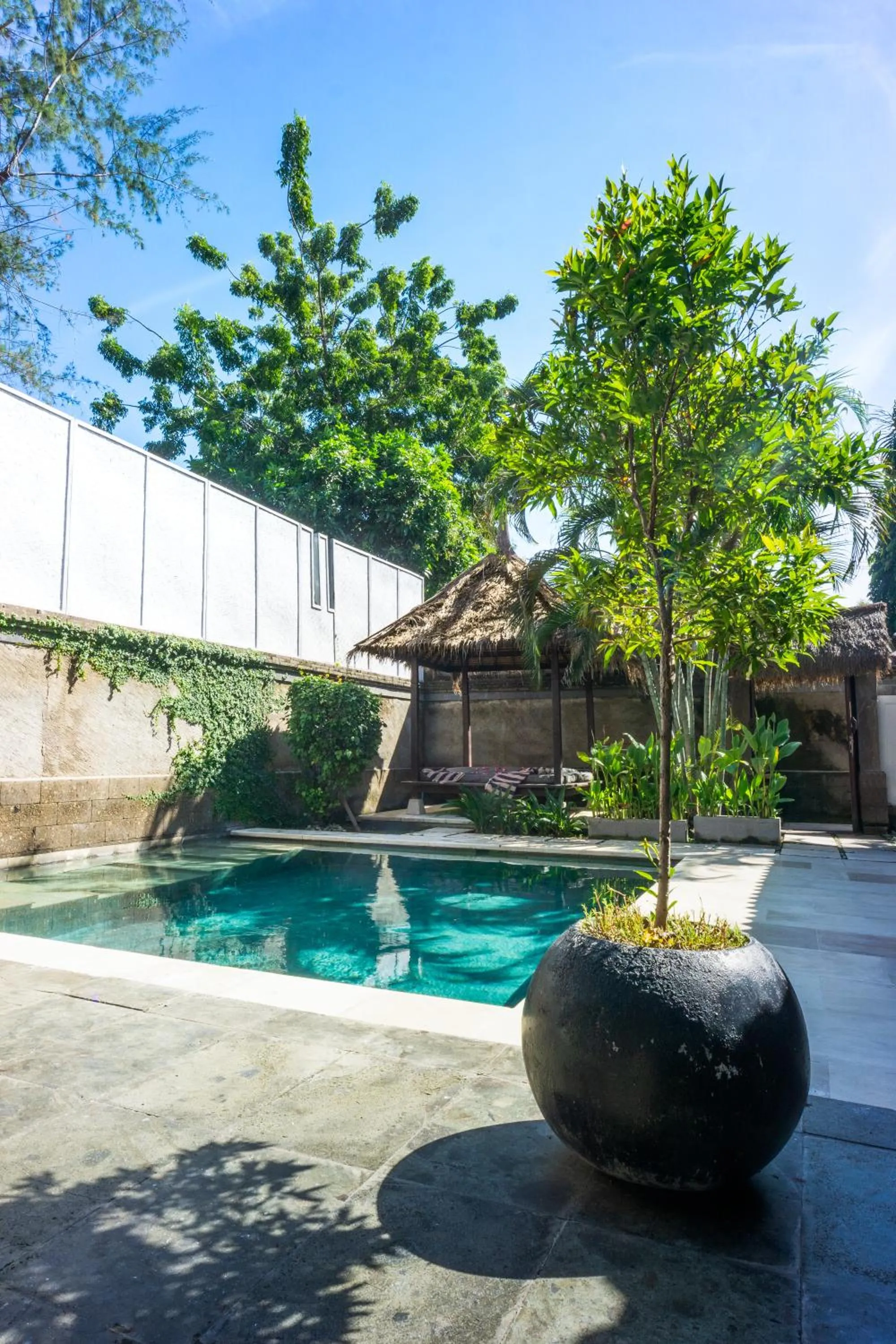 Garden in Gili Villas