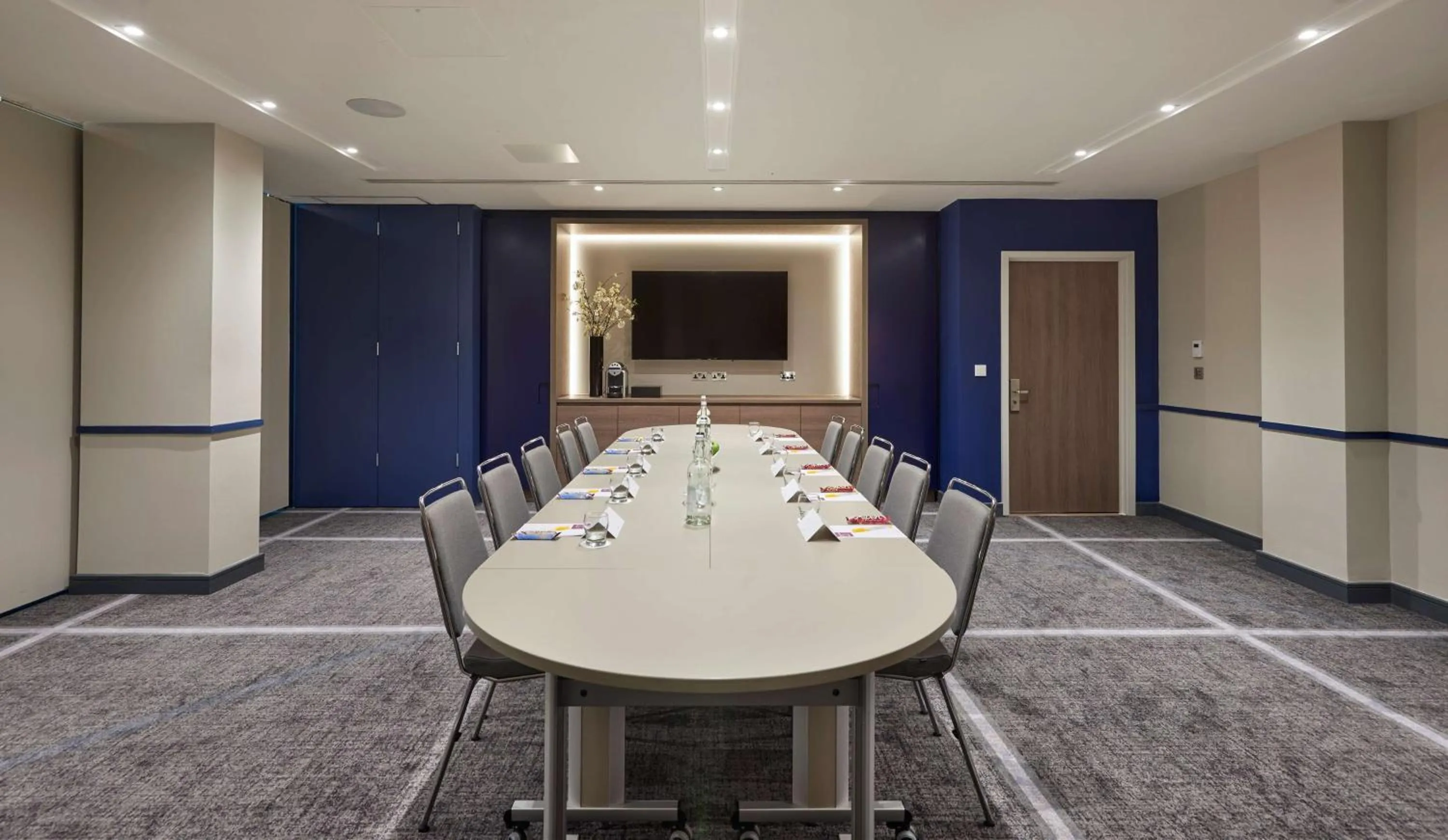 On site in Hyatt Place London Heathrow Airport