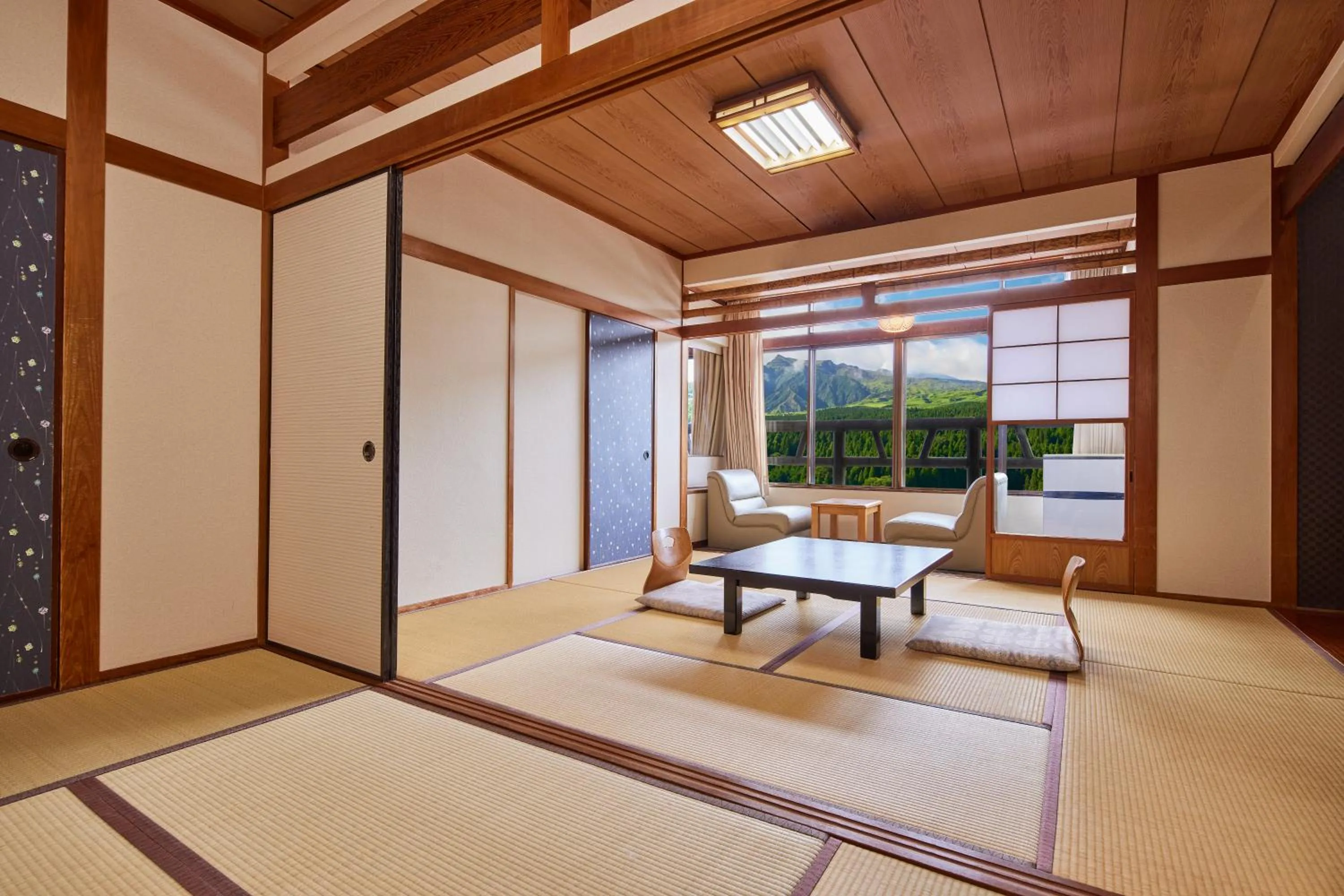 Photo of the whole room in Hotel Aso No Tsukasa