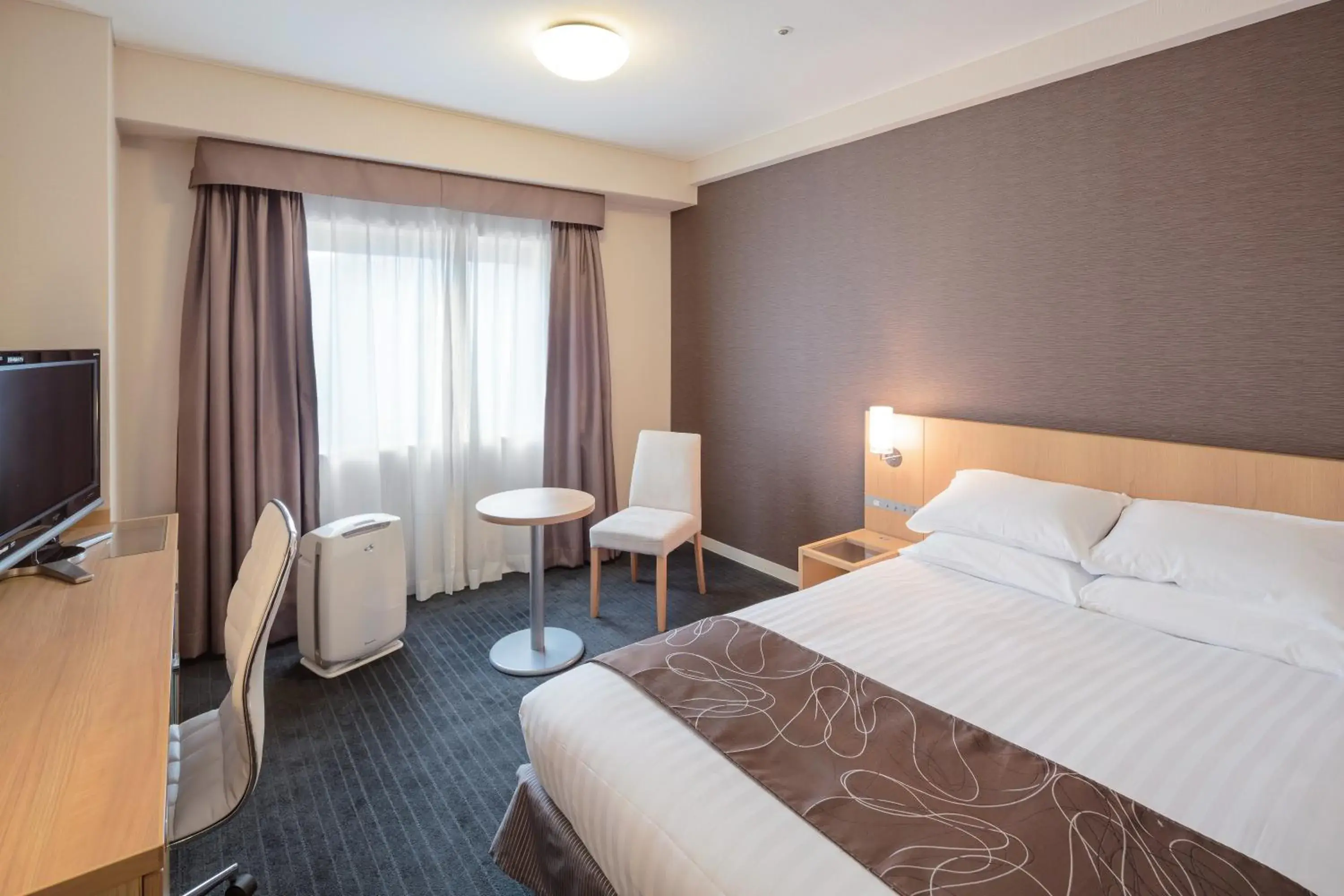 Small Double Room in Hakata Excel Hotel Tokyu Small Double Room in Hakata Excel Hotel Tokyu