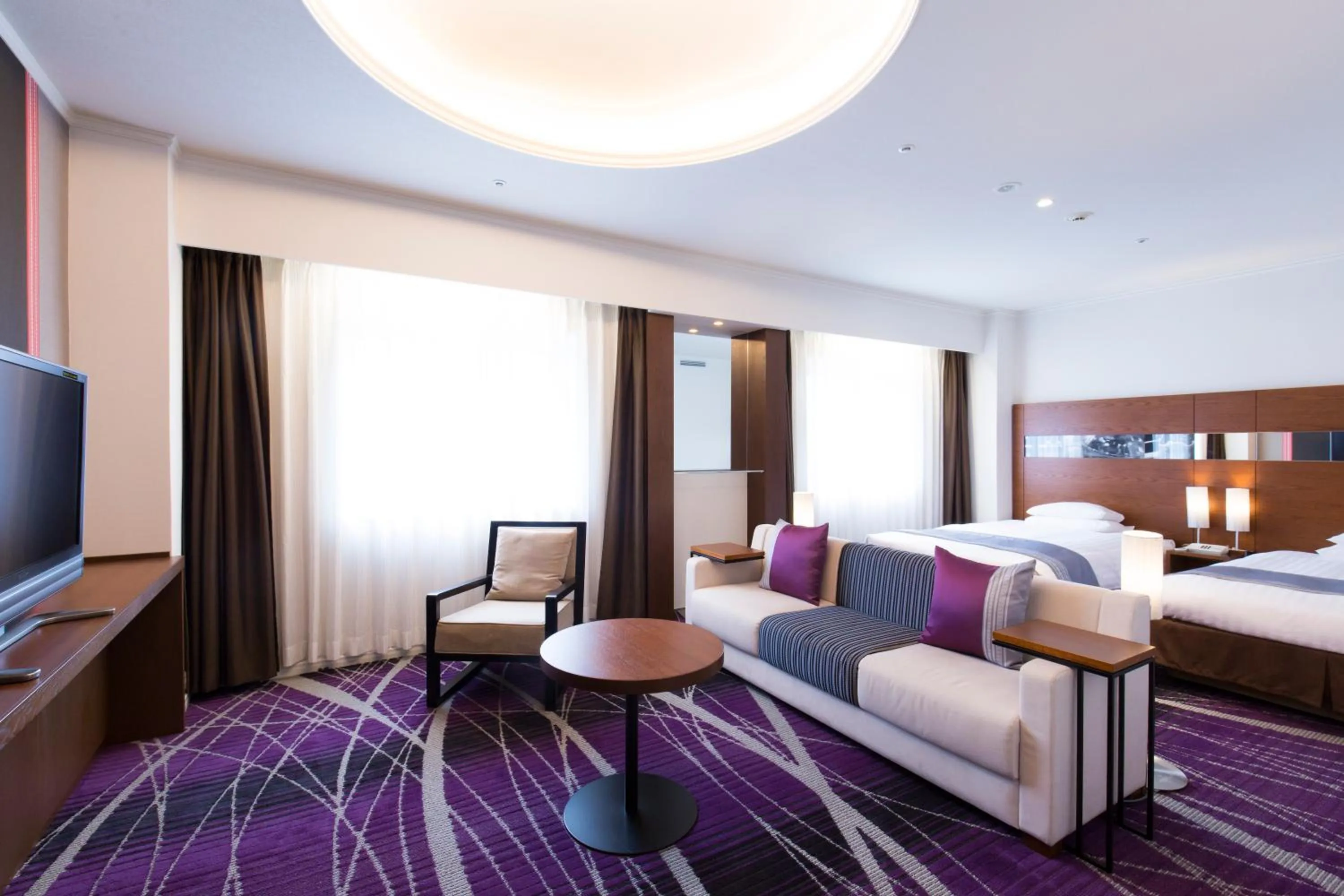 Photo of the whole room, Bed in Hakata Excel Hotel Tokyu