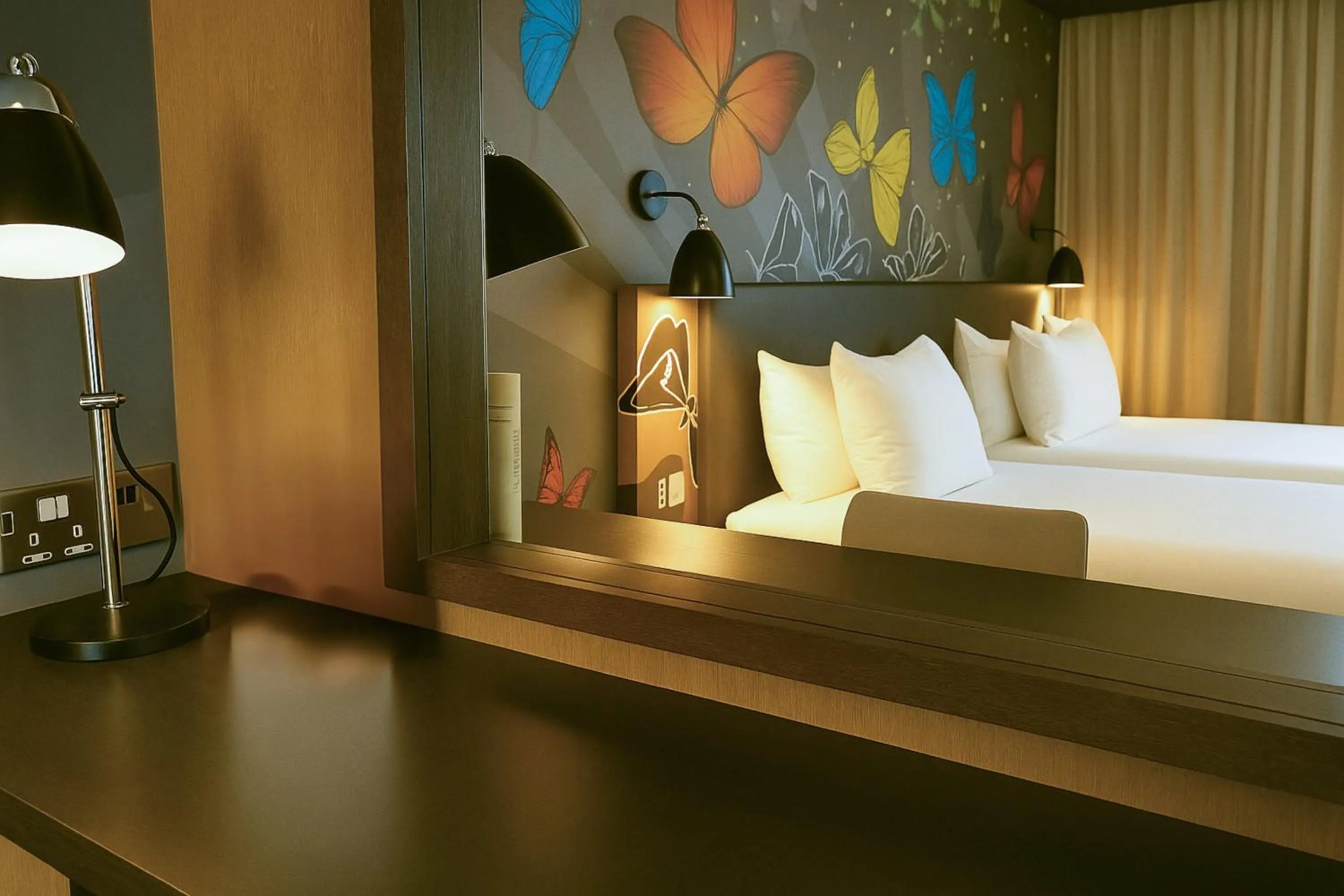 Photo of the whole room, Bed in Holiday Inn Salisbury - Stonehenge by IHG