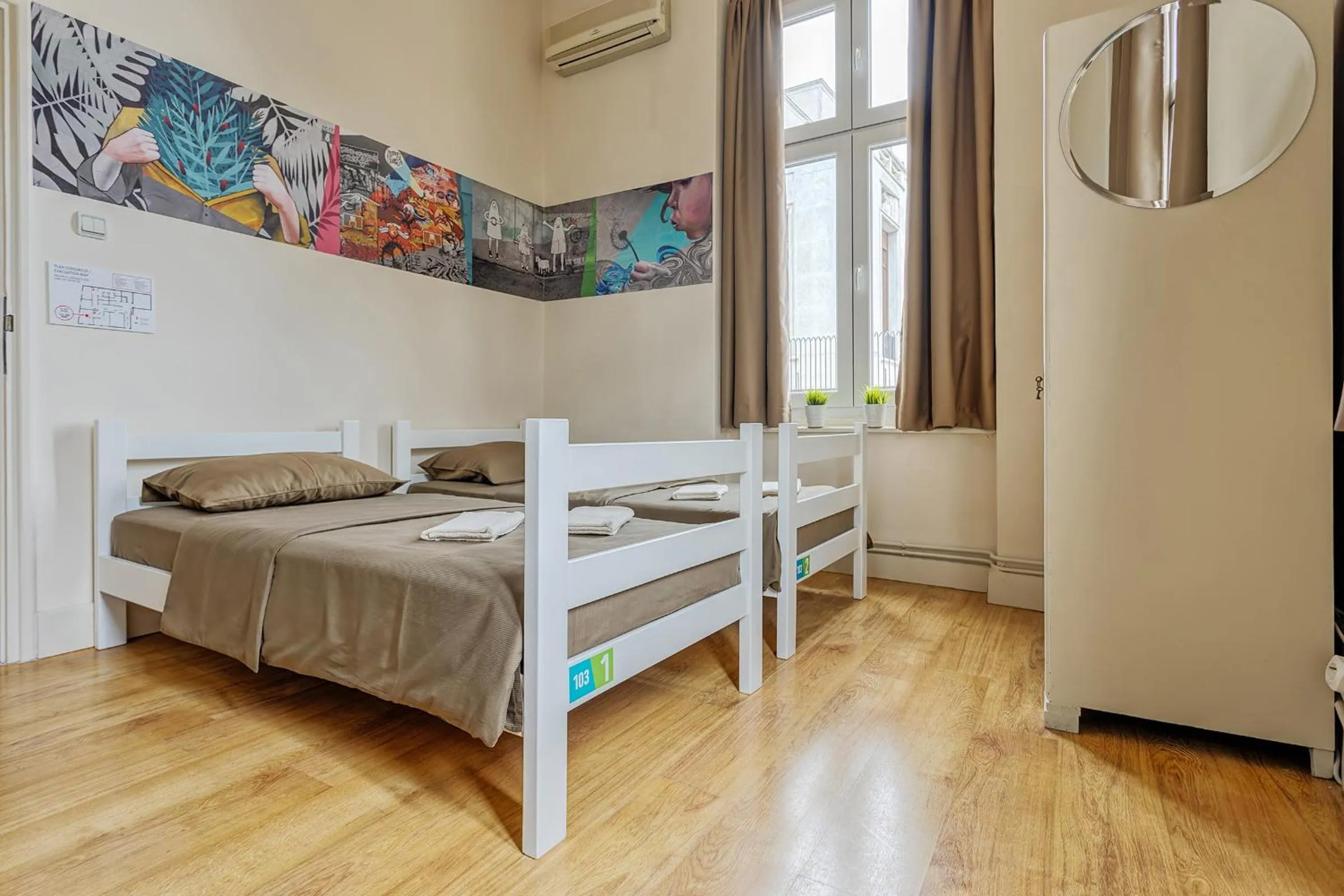 Bed in Booking BnB