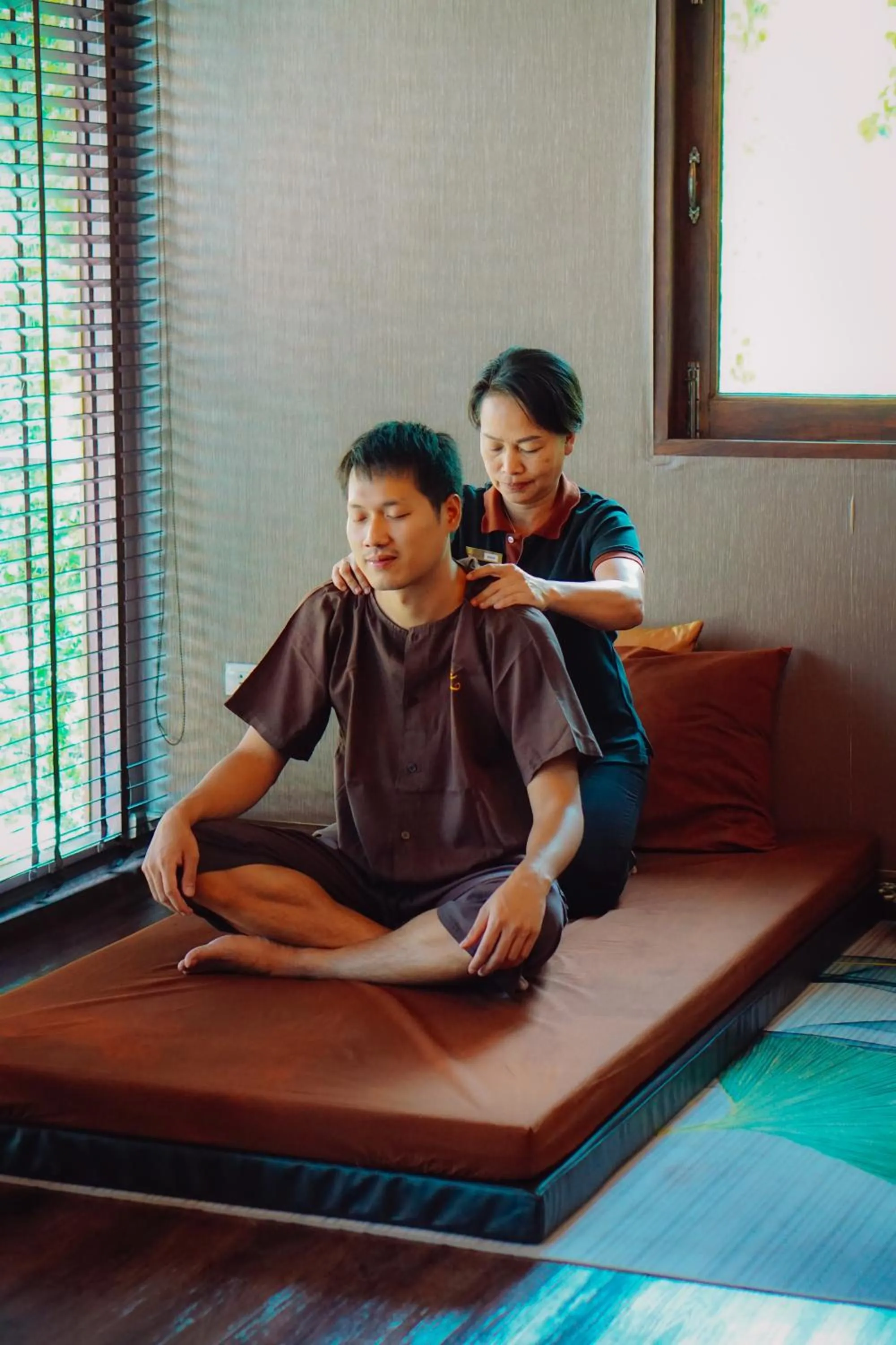 Massage in Khum Damnoen Resort