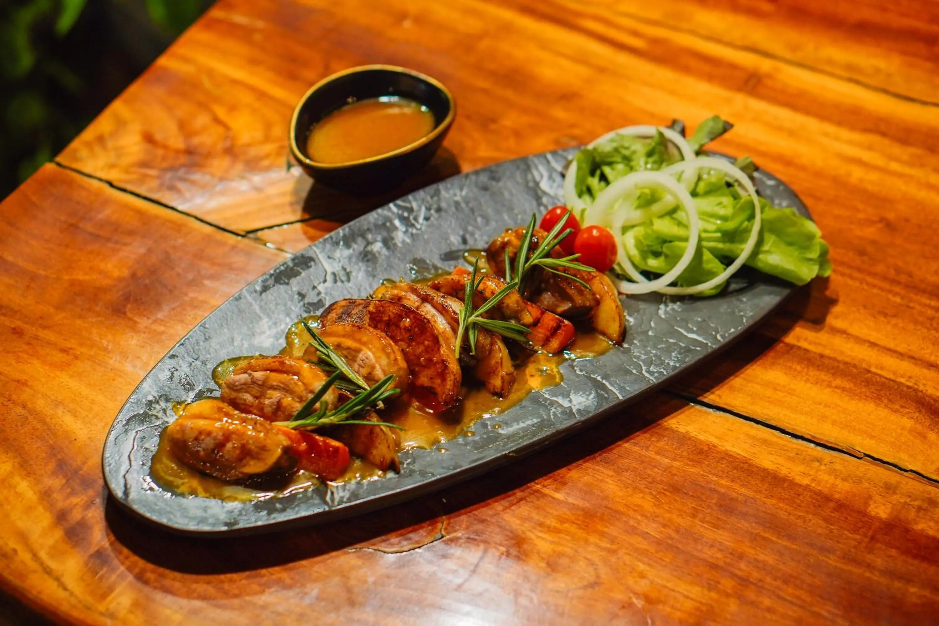 Food in Khum Damnoen Resort