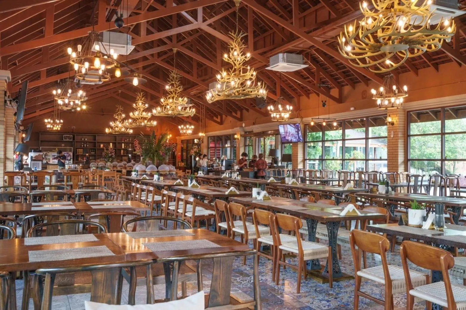 Restaurant/places to eat in Khum Damnoen Resort