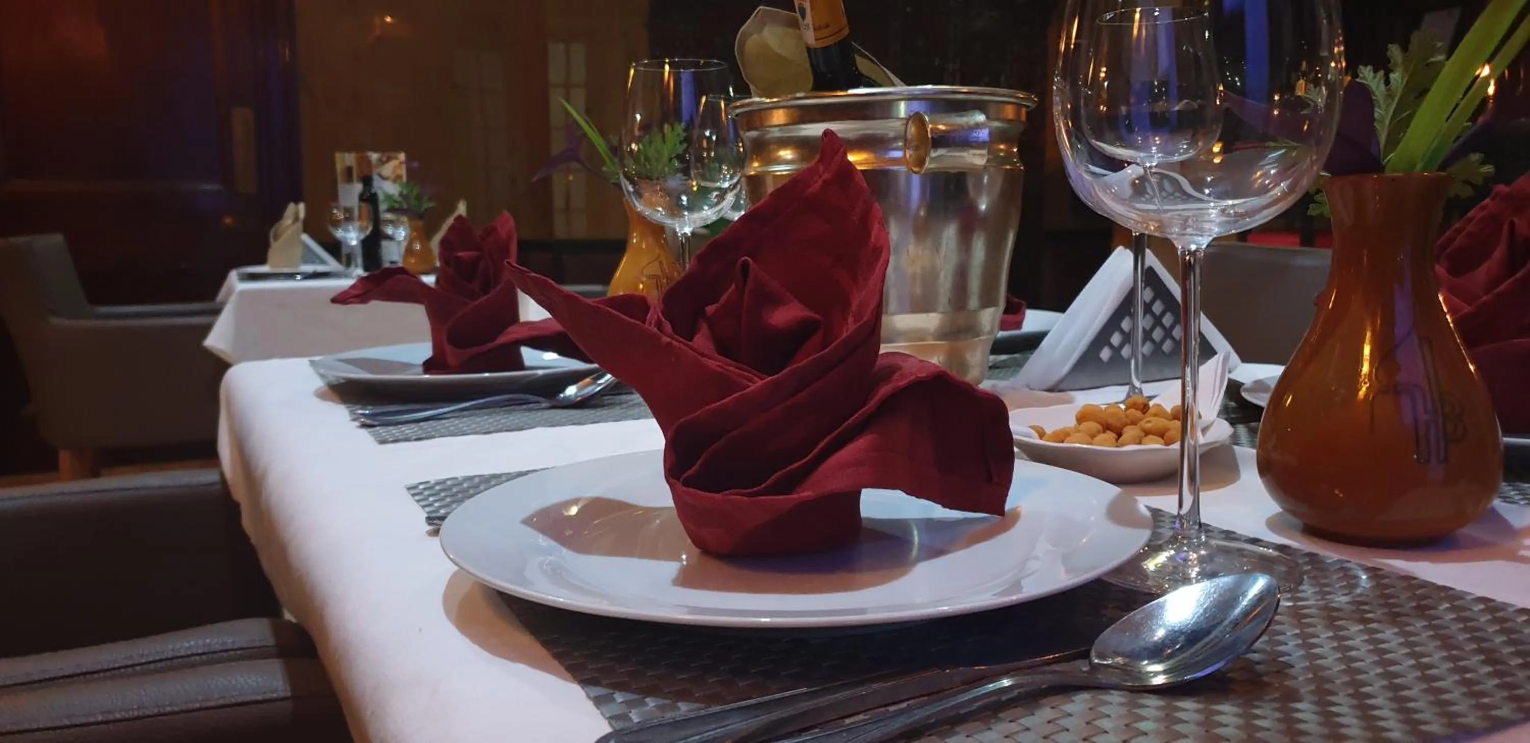 Food and drinks in Hotel Batha