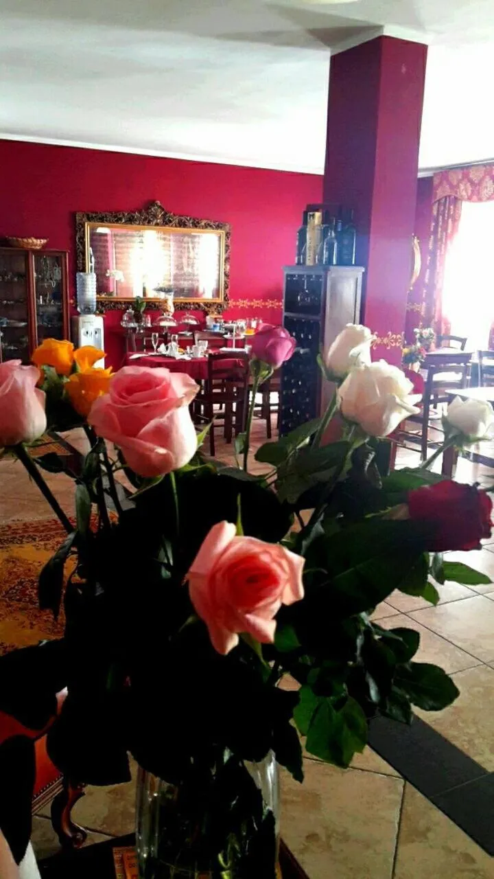 Restaurant/places to eat in Rocca Di Monreale