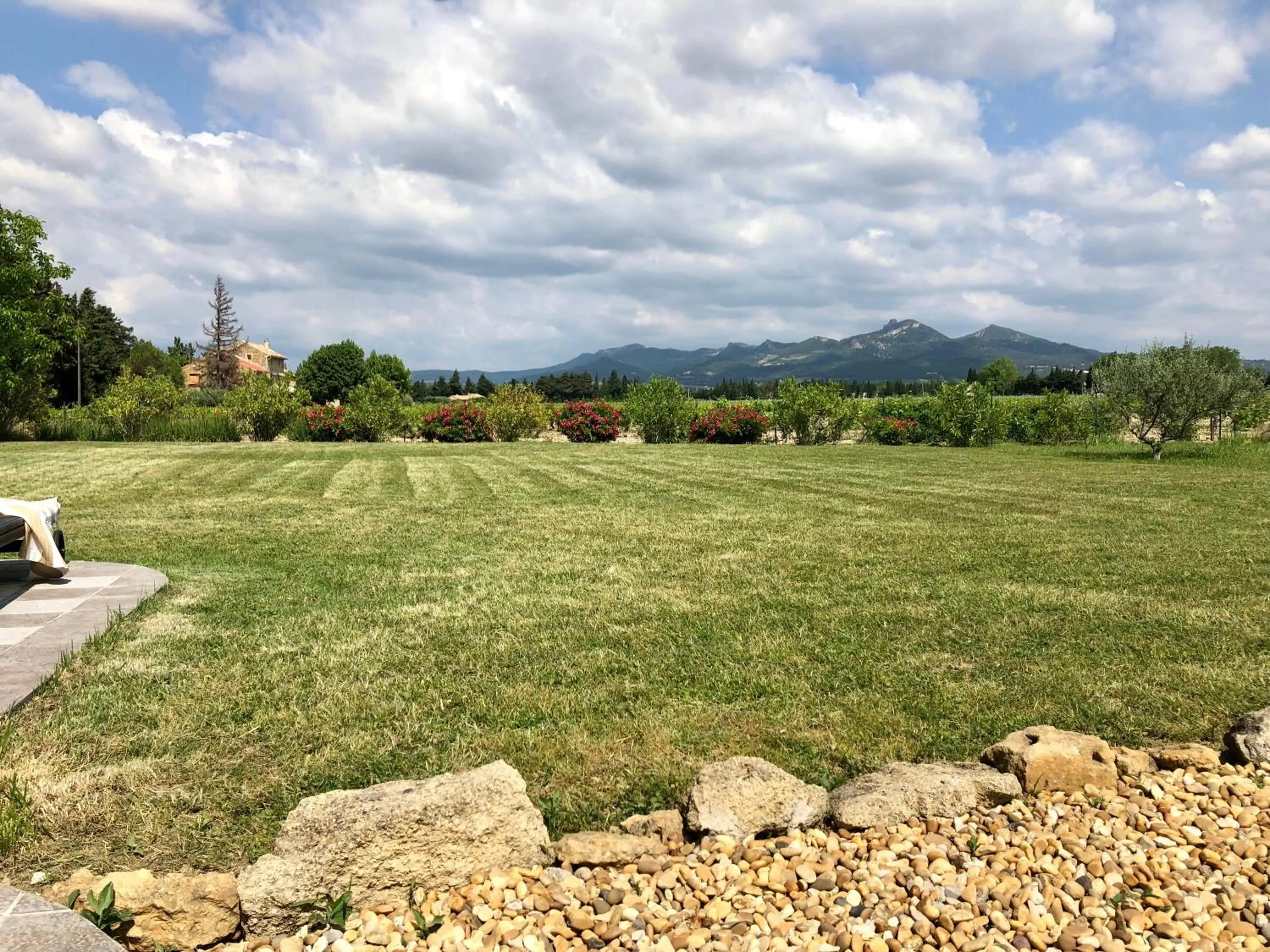 Garden view in Le Domaine de Tini