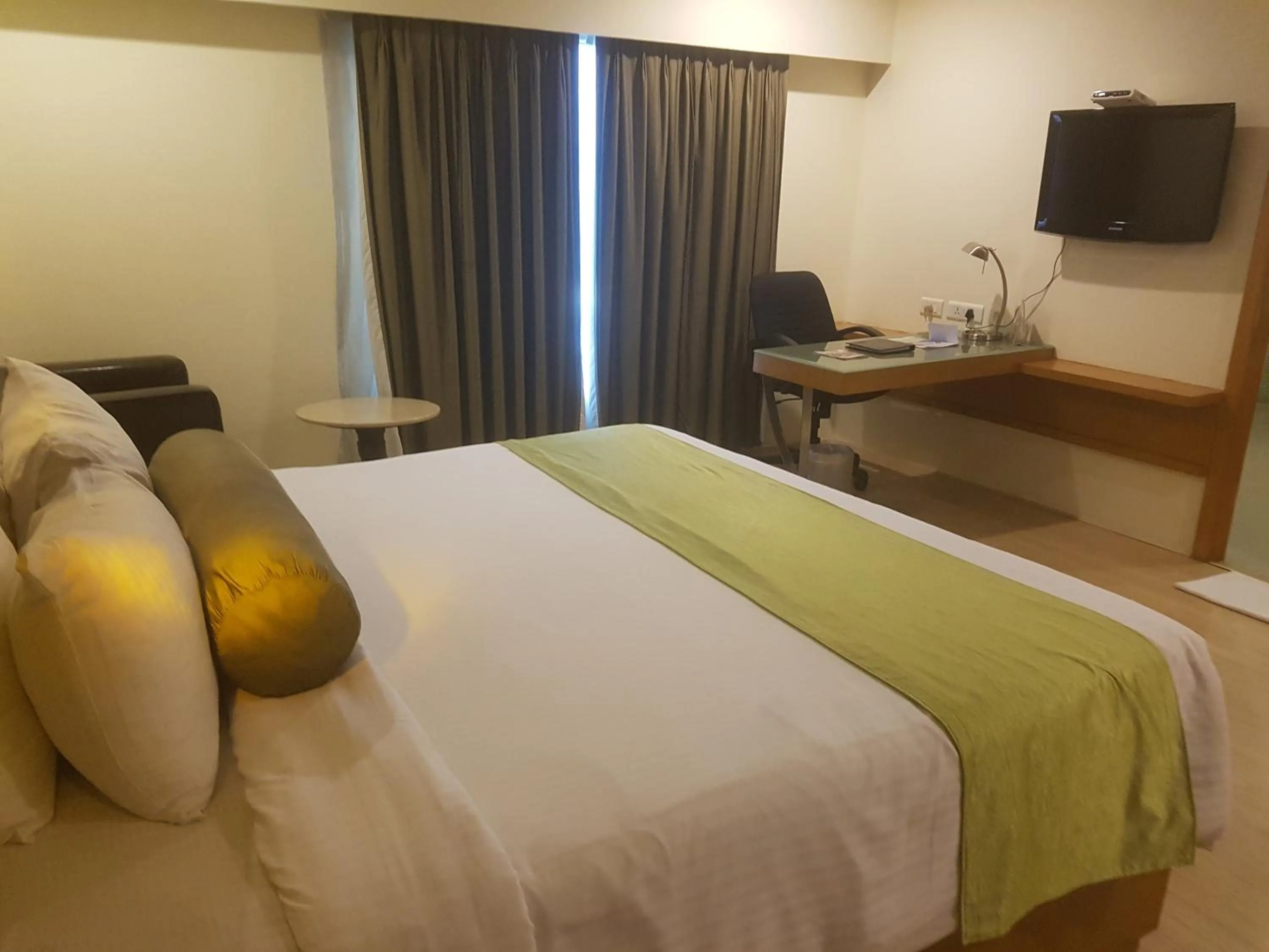 Photo of the whole room, Bed in Peerless Hotel Hyderabad