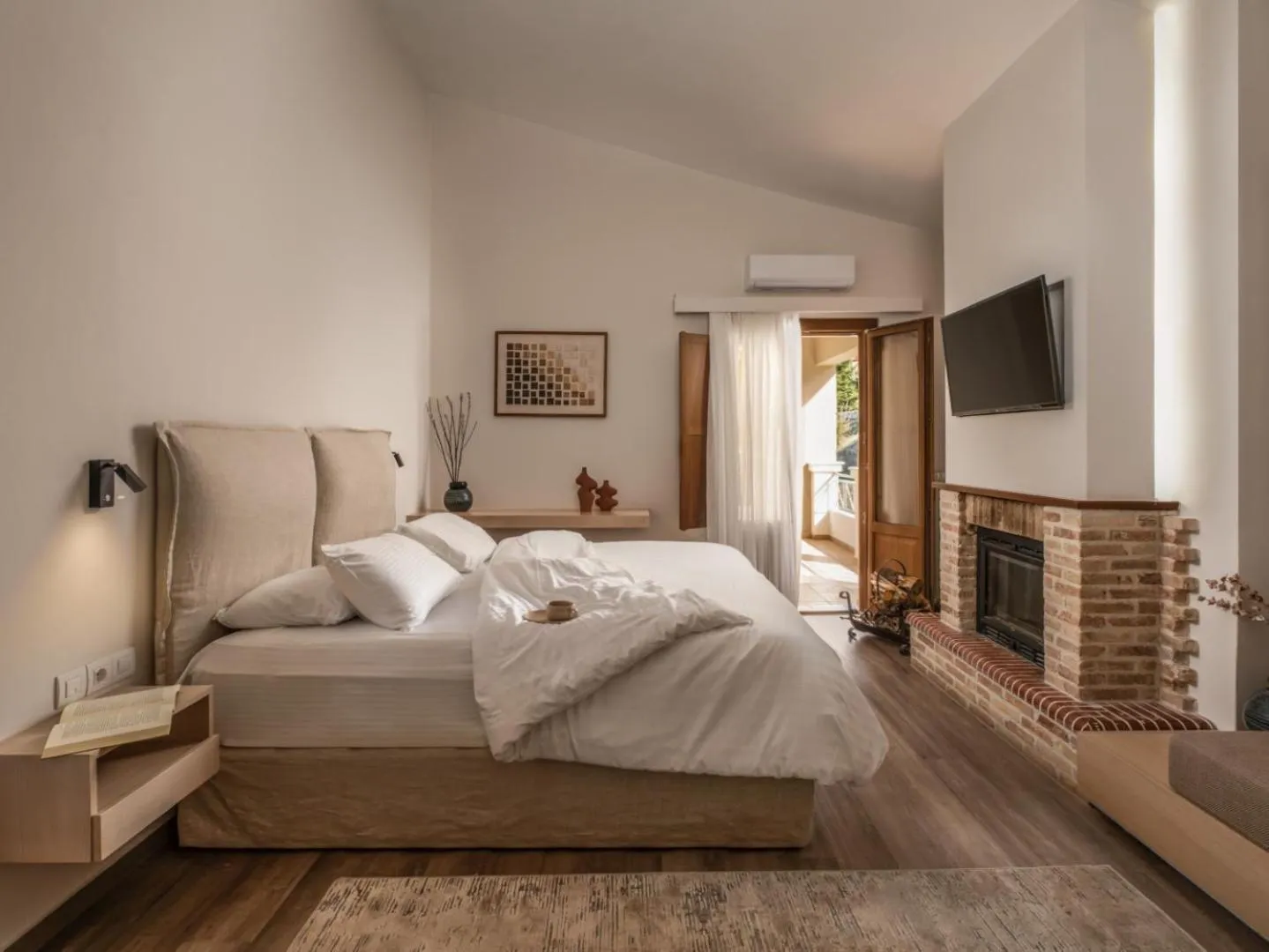 Bed in Anerada Hotel